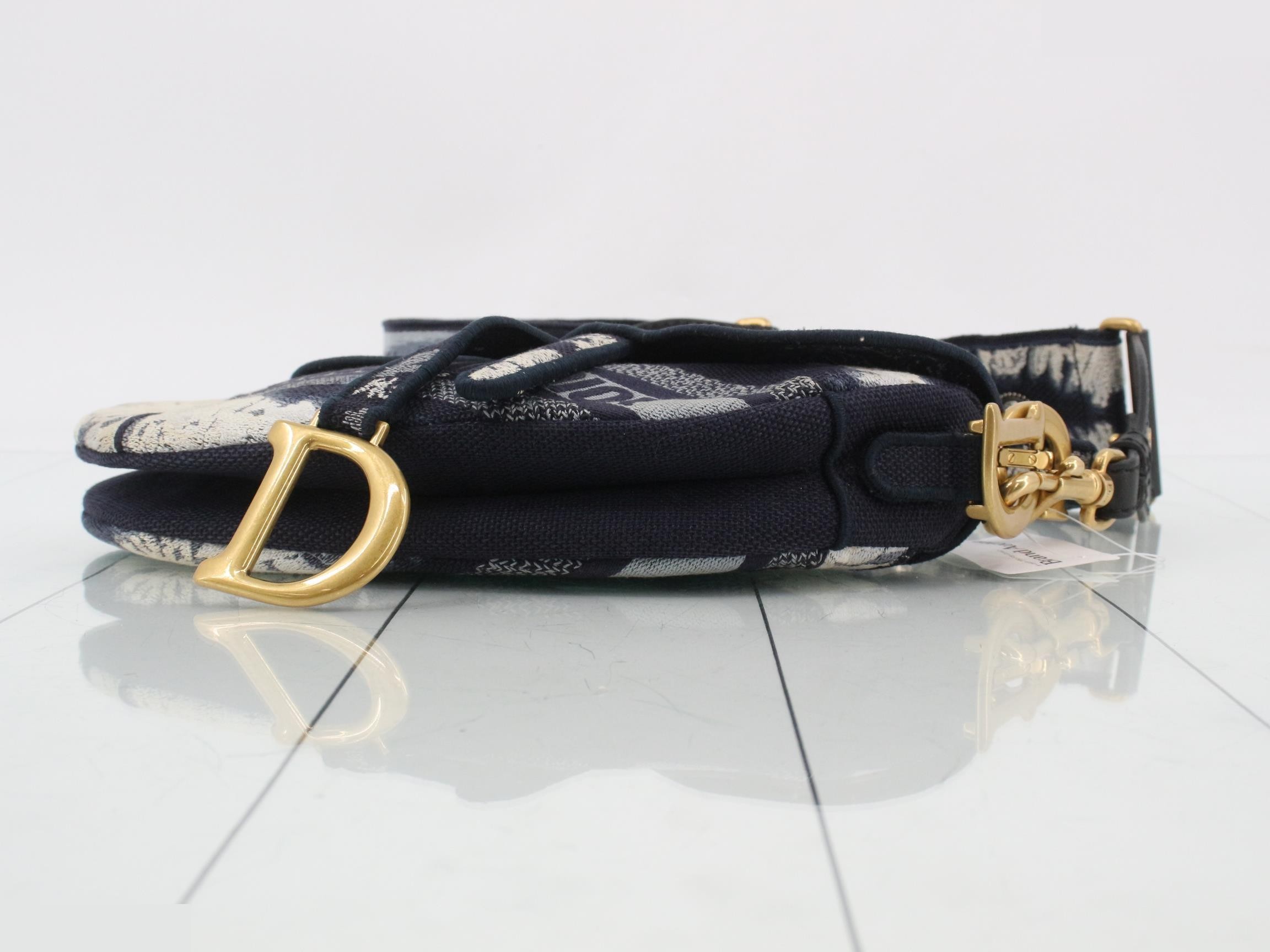 Saddlebag, 2-Way Shoulder Bag — view 6