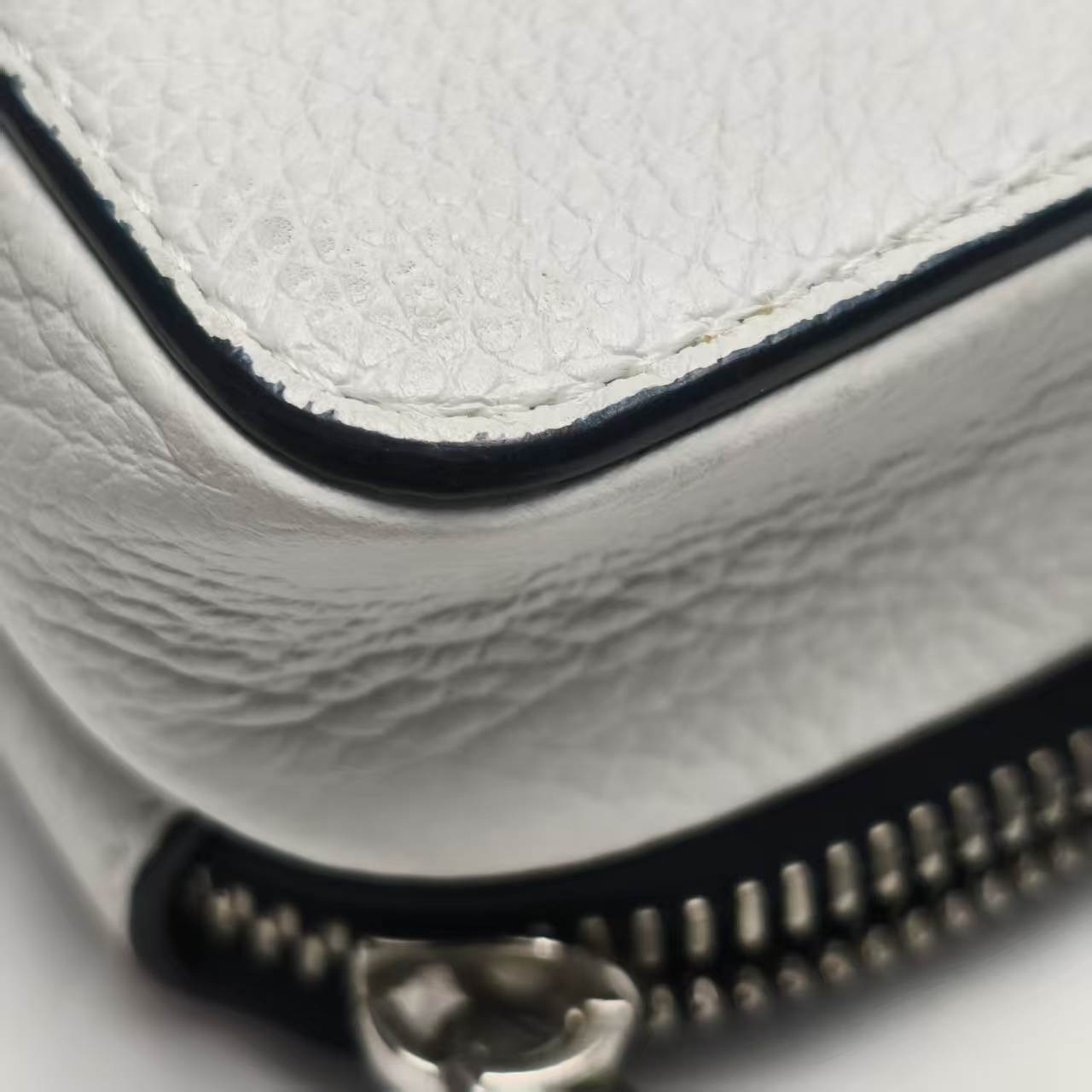 【*Shipped from: China*】Dior Leather Shoulder Bag — view 11