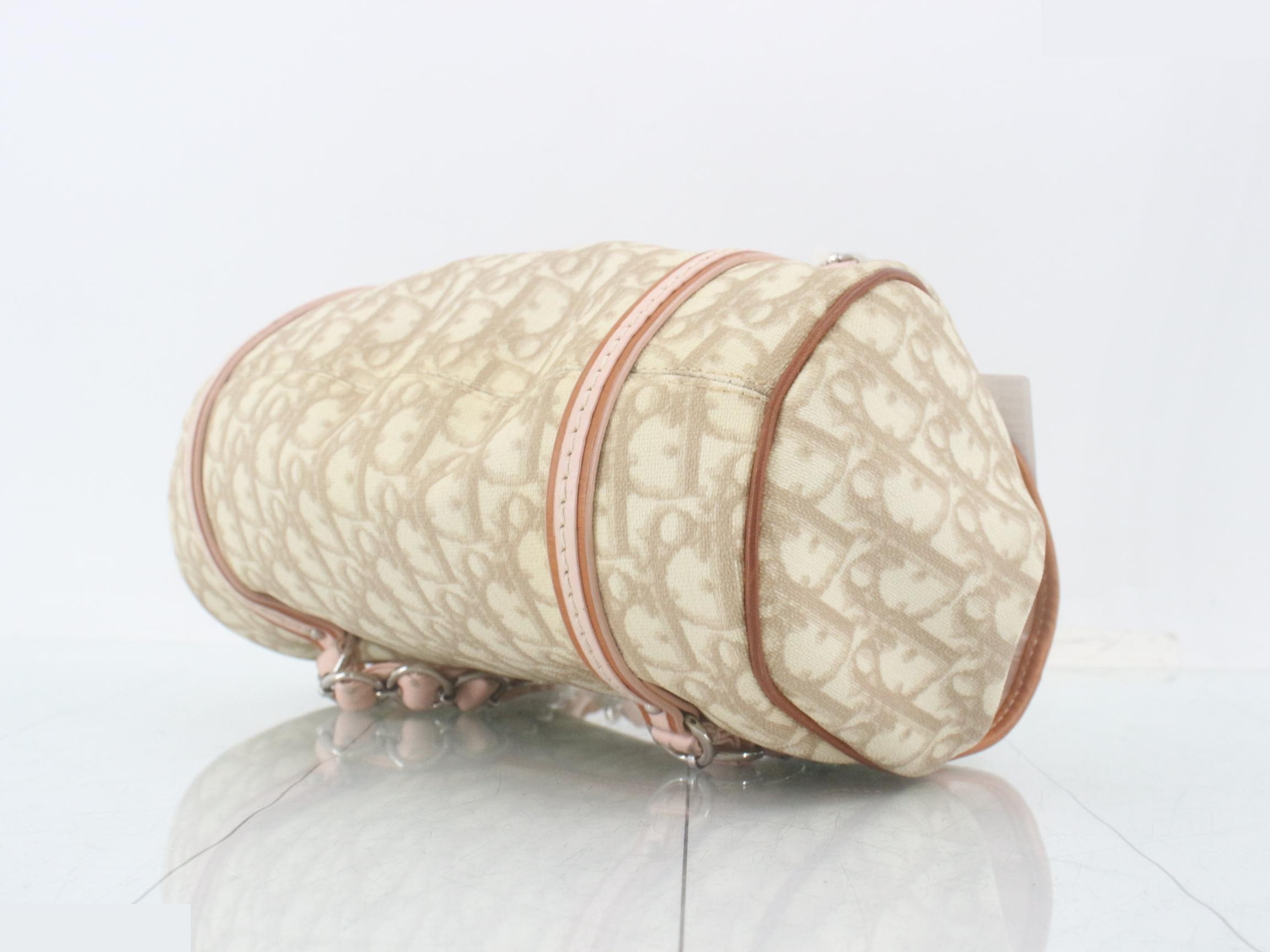 Romantic Trotter Chain Handbag — view 6