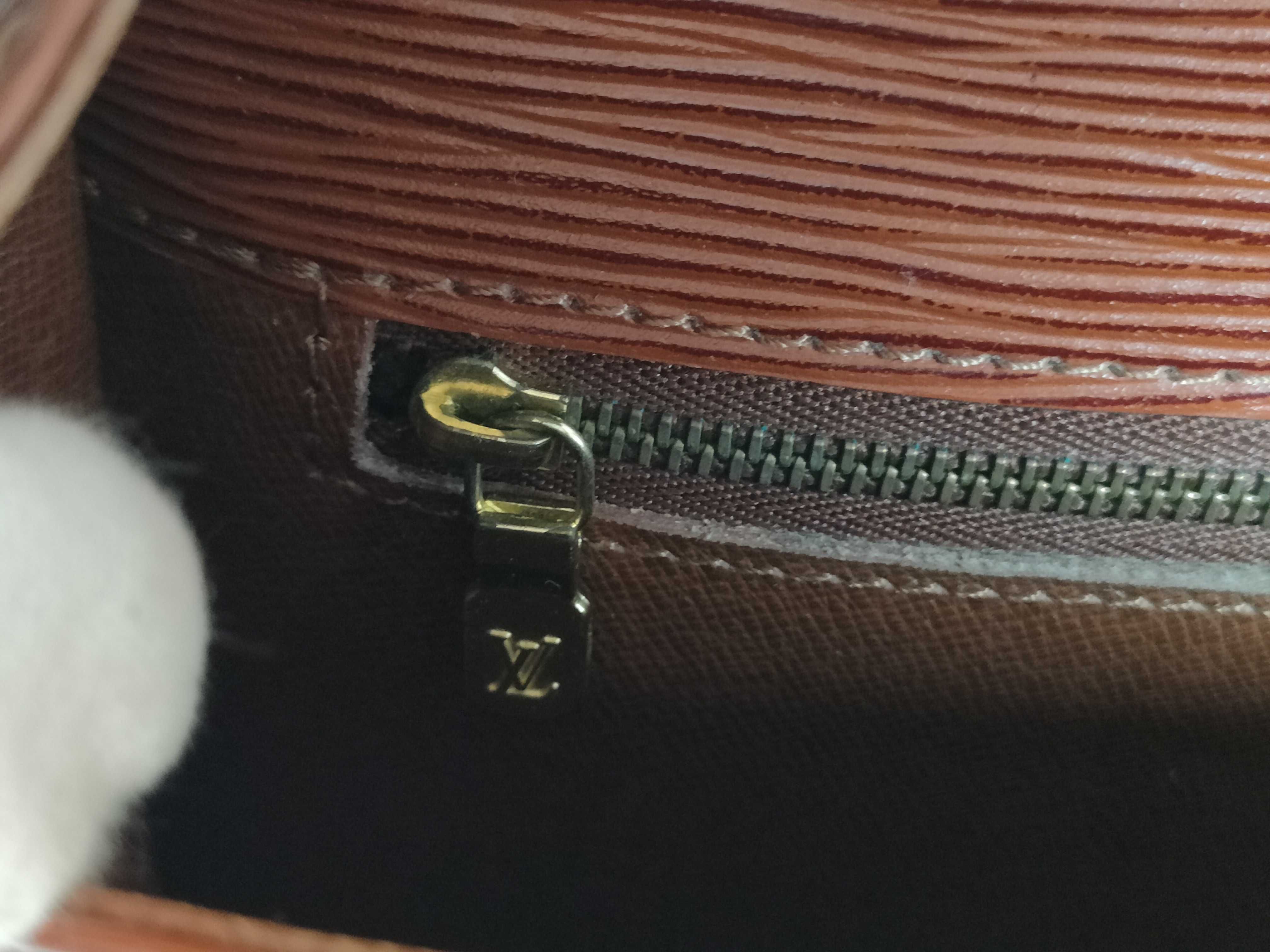 Epi Saint Cloud M52192 Shoulder Bag — view 12