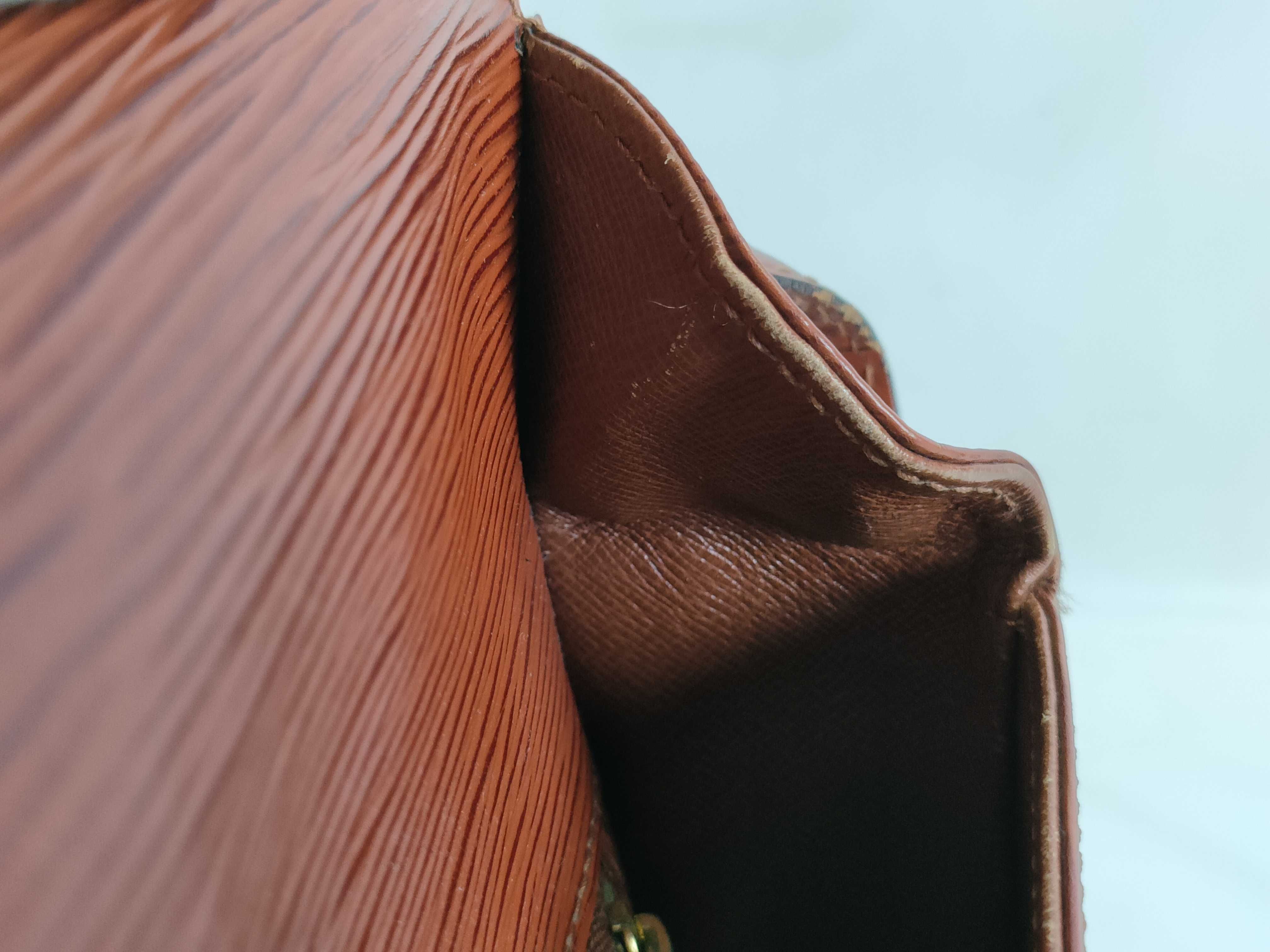 Epi Saint Cloud M52192 Shoulder Bag — view 14