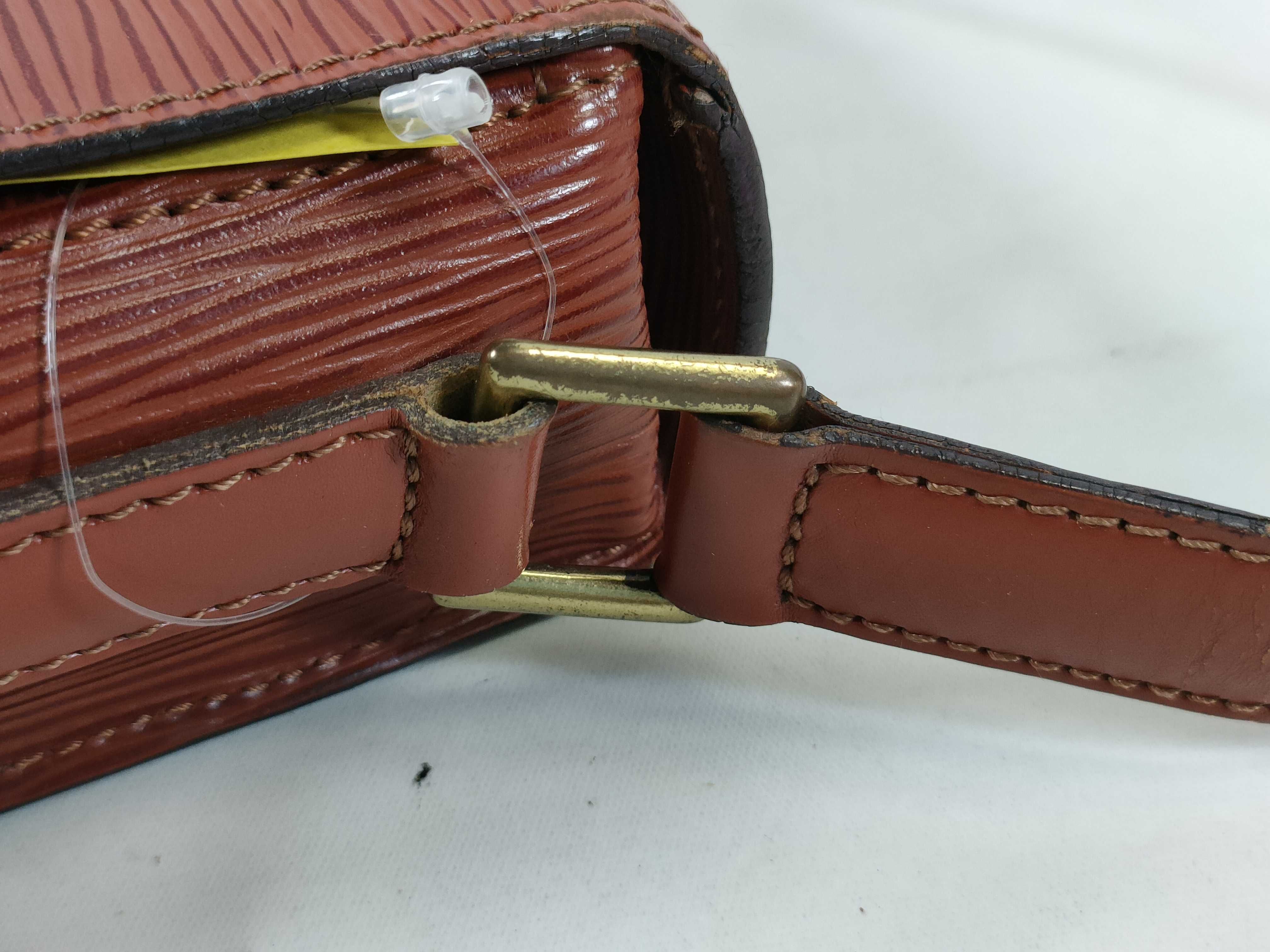 Epi Saint Cloud M52192 Shoulder Bag — view 5