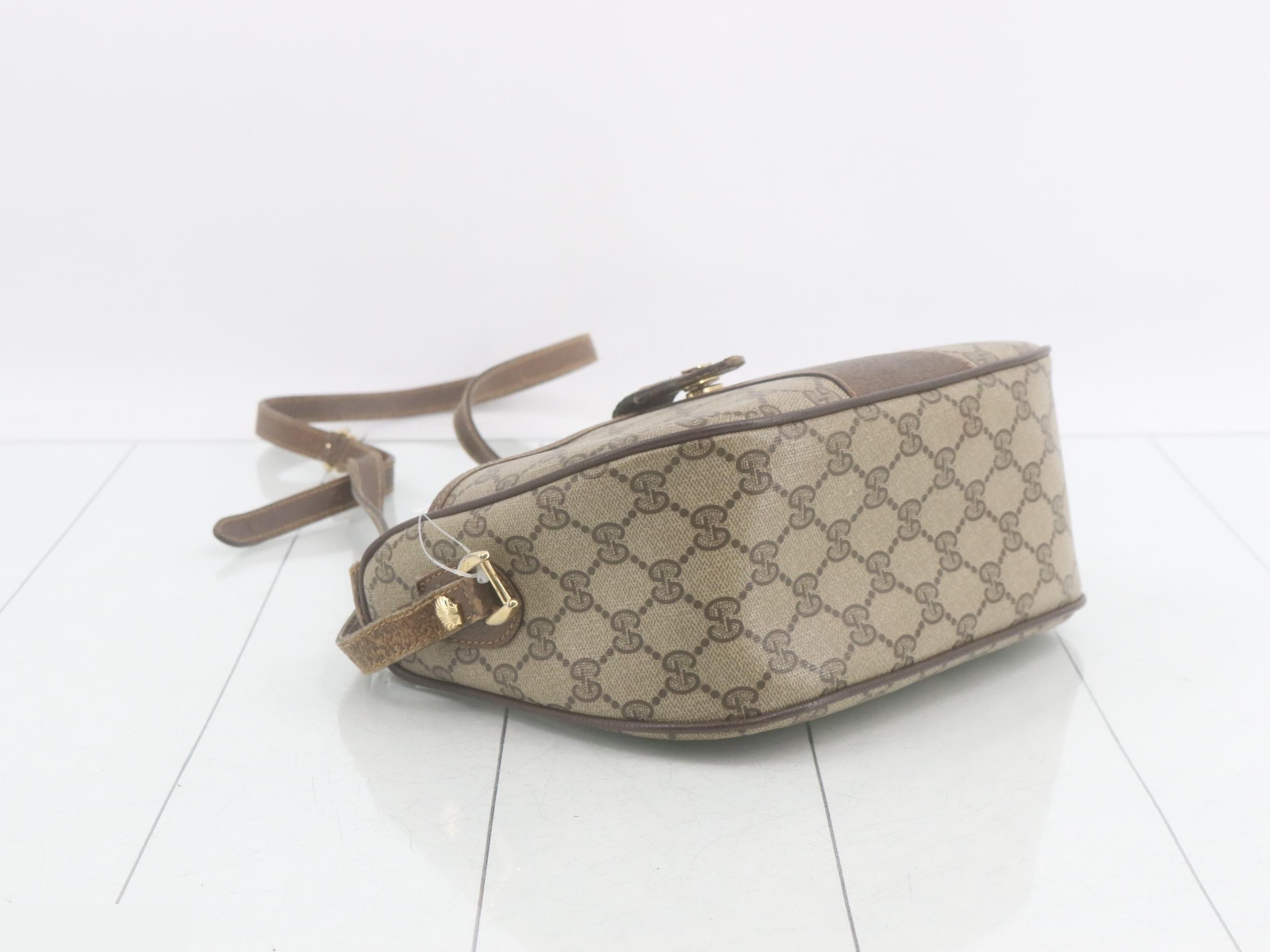 GG Supreme Shoulder Bag — view 5