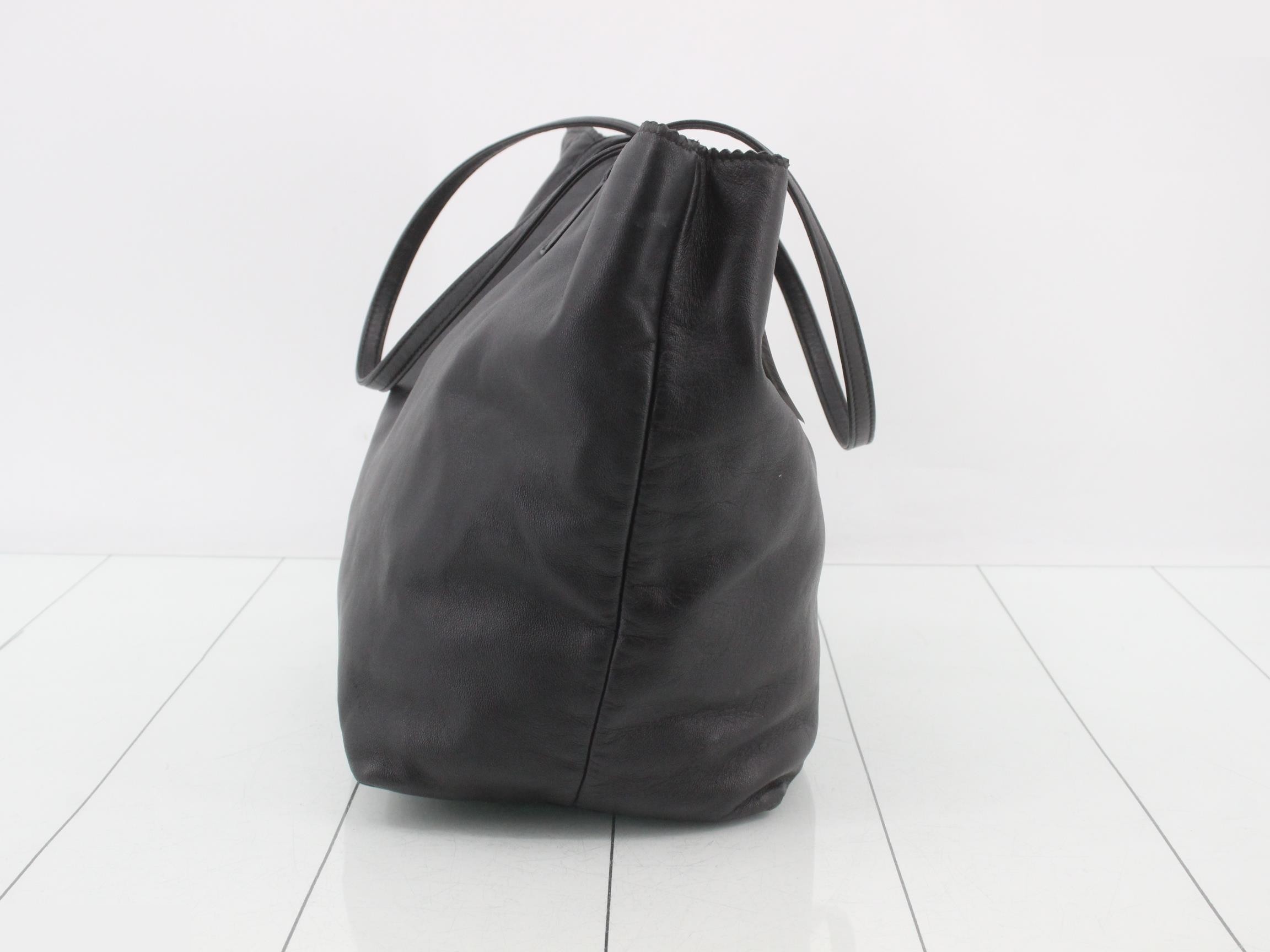 handbag — view 3
