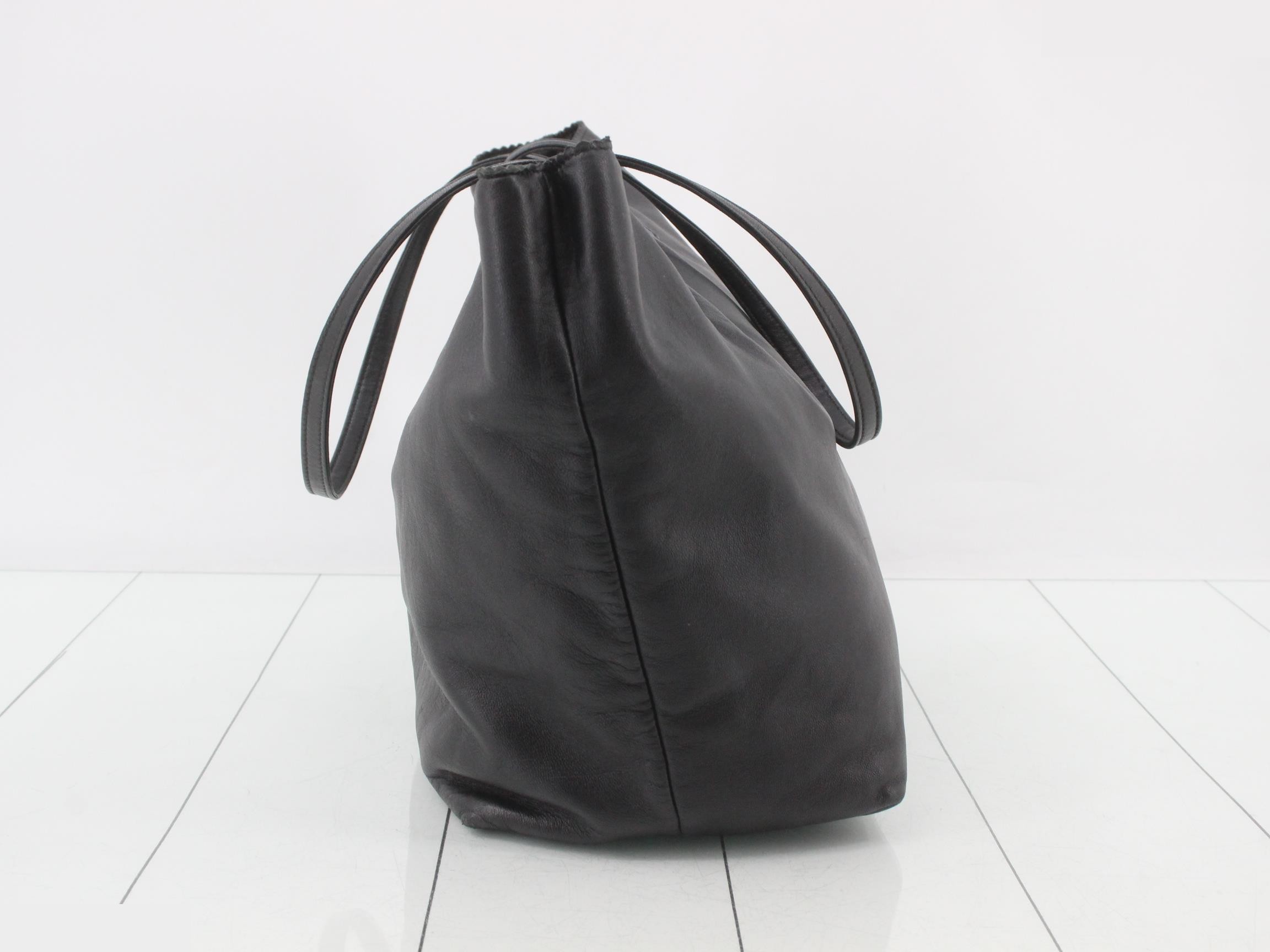 handbag — view 4