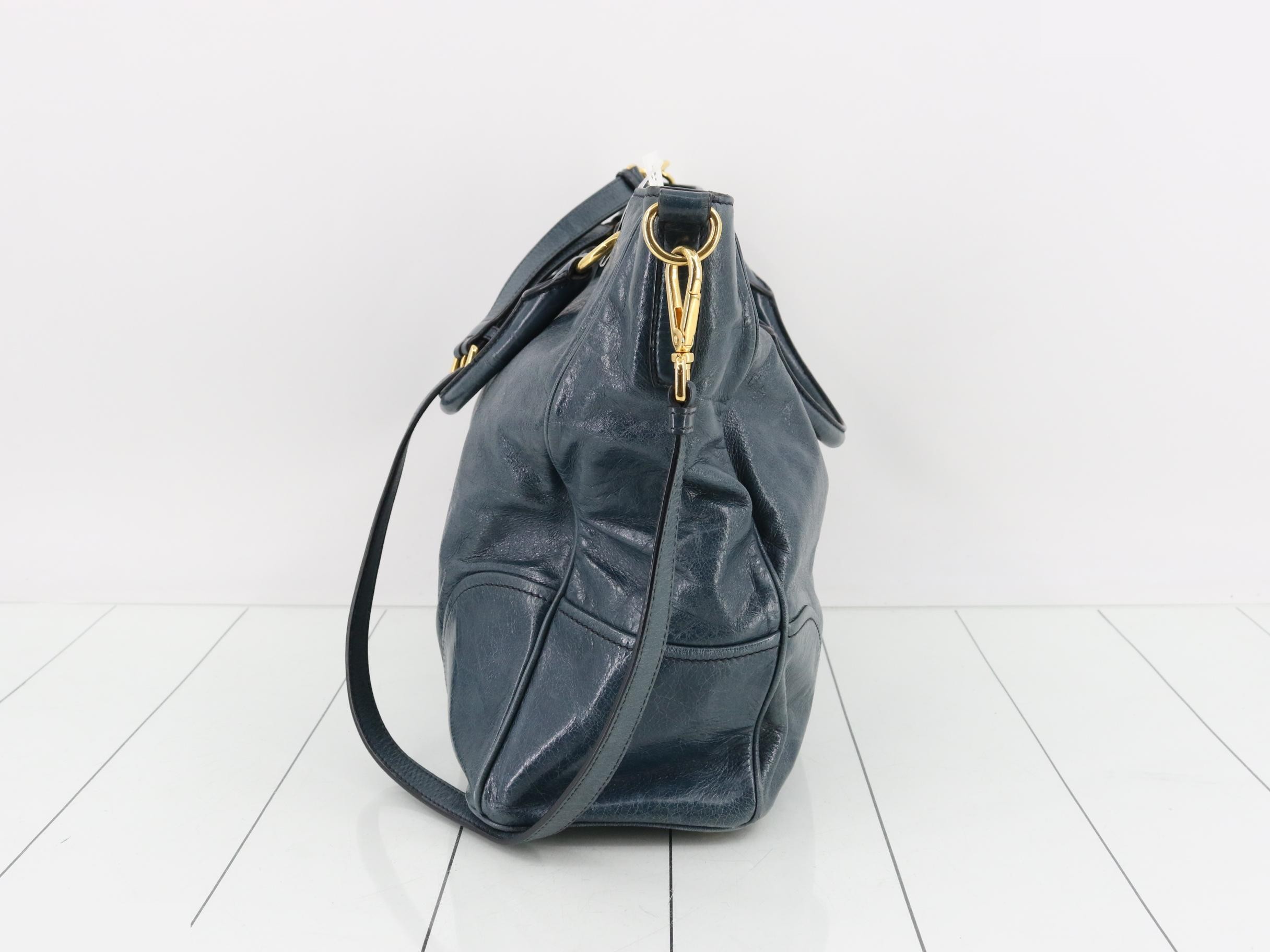 BN2326 Vitello Shine Shoulder Bag — view 4