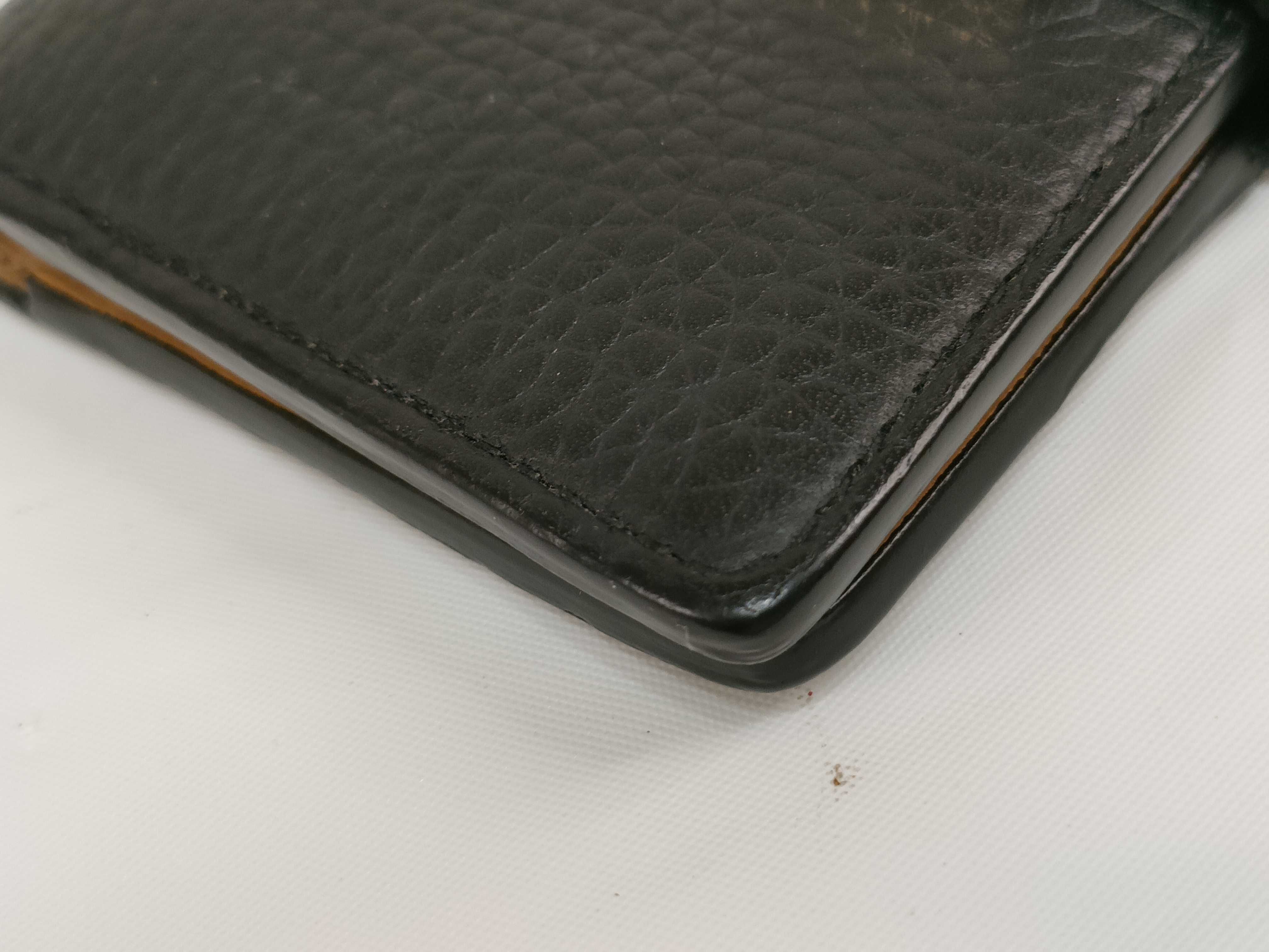 LV Vertical Compact Capucines M81561 IC Wallet — view 3