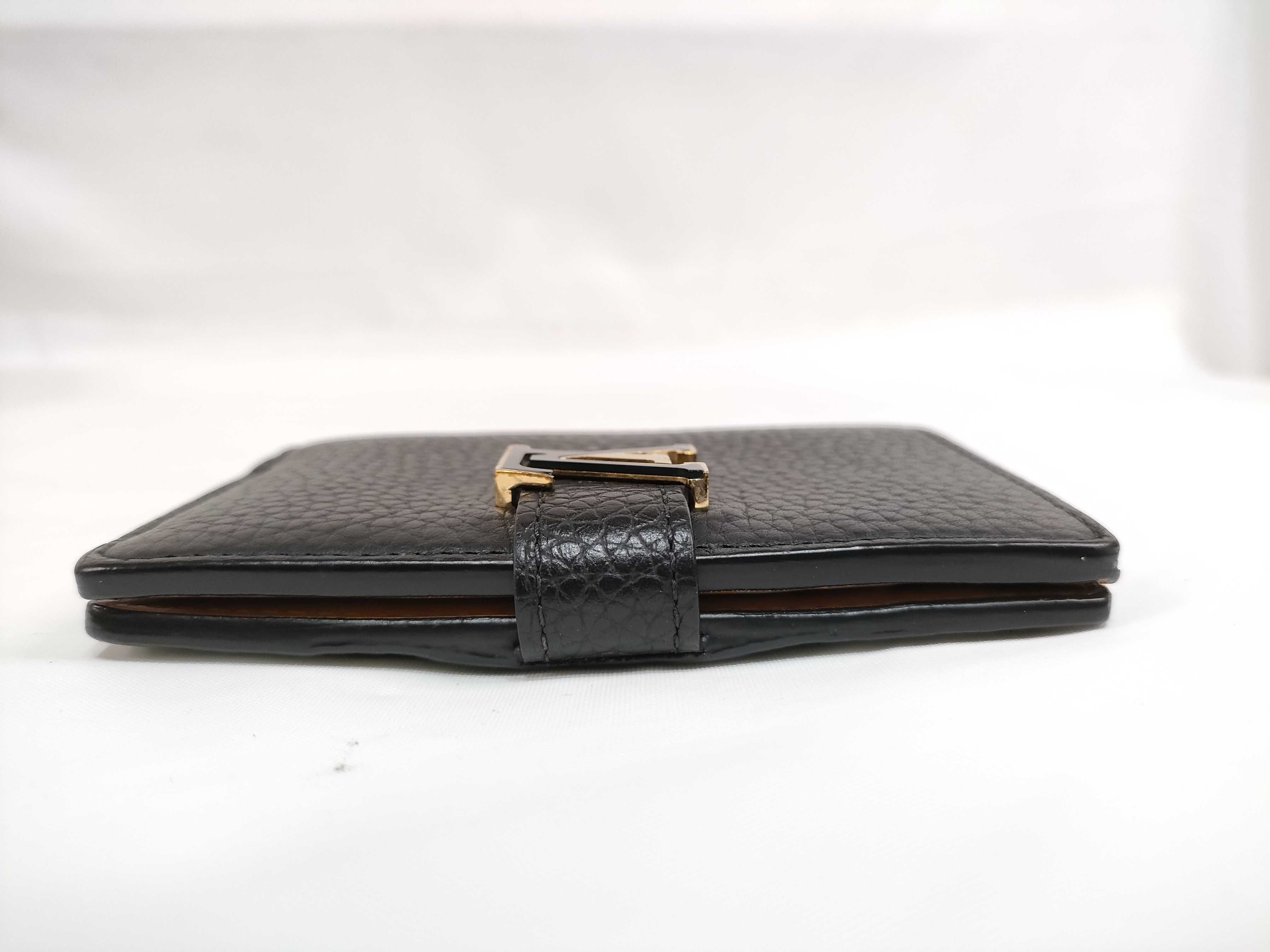LV Vertical Compact Capucines M81561 IC Wallet — view 4