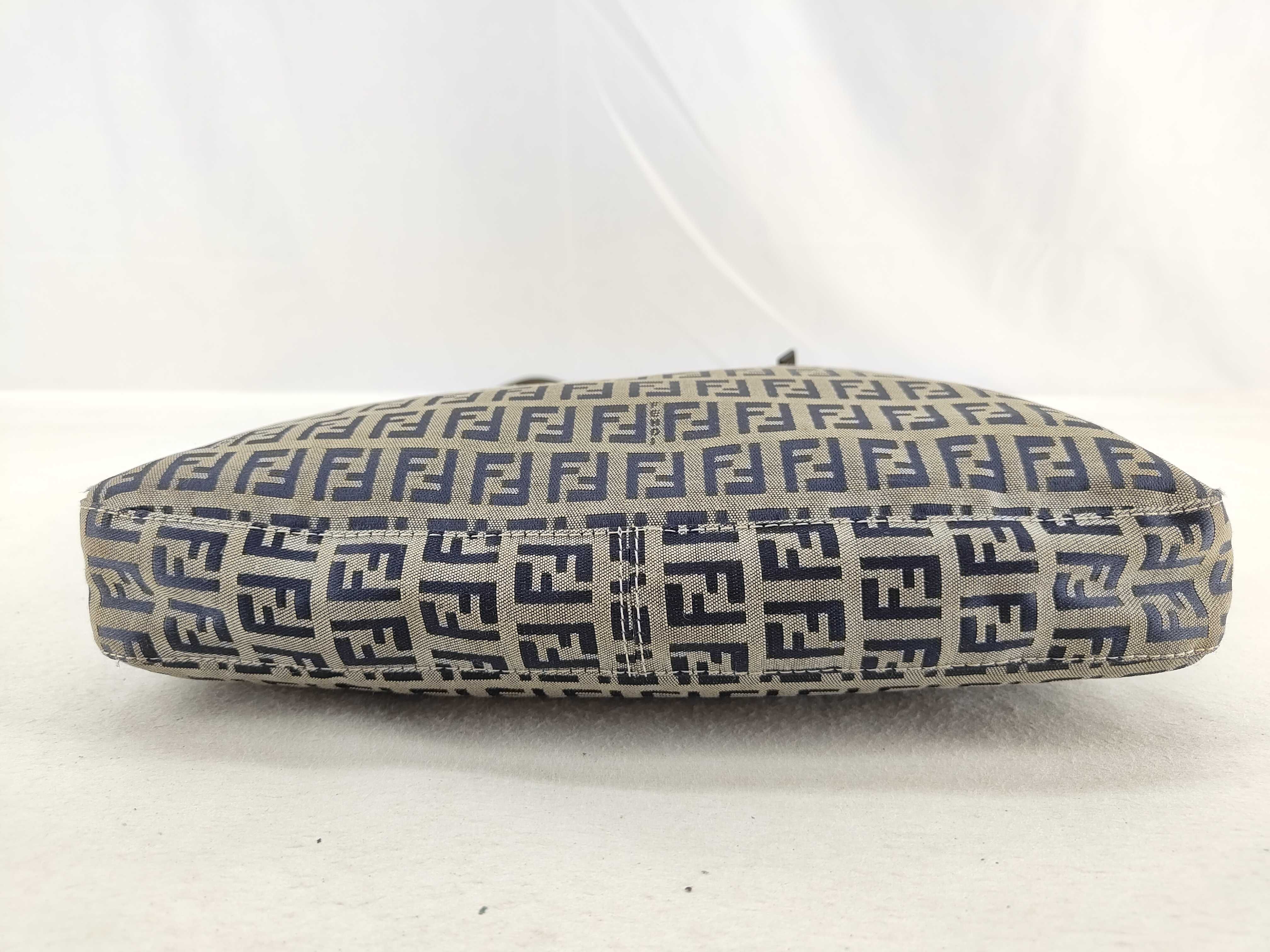Zucchino Tote Bag — view 8