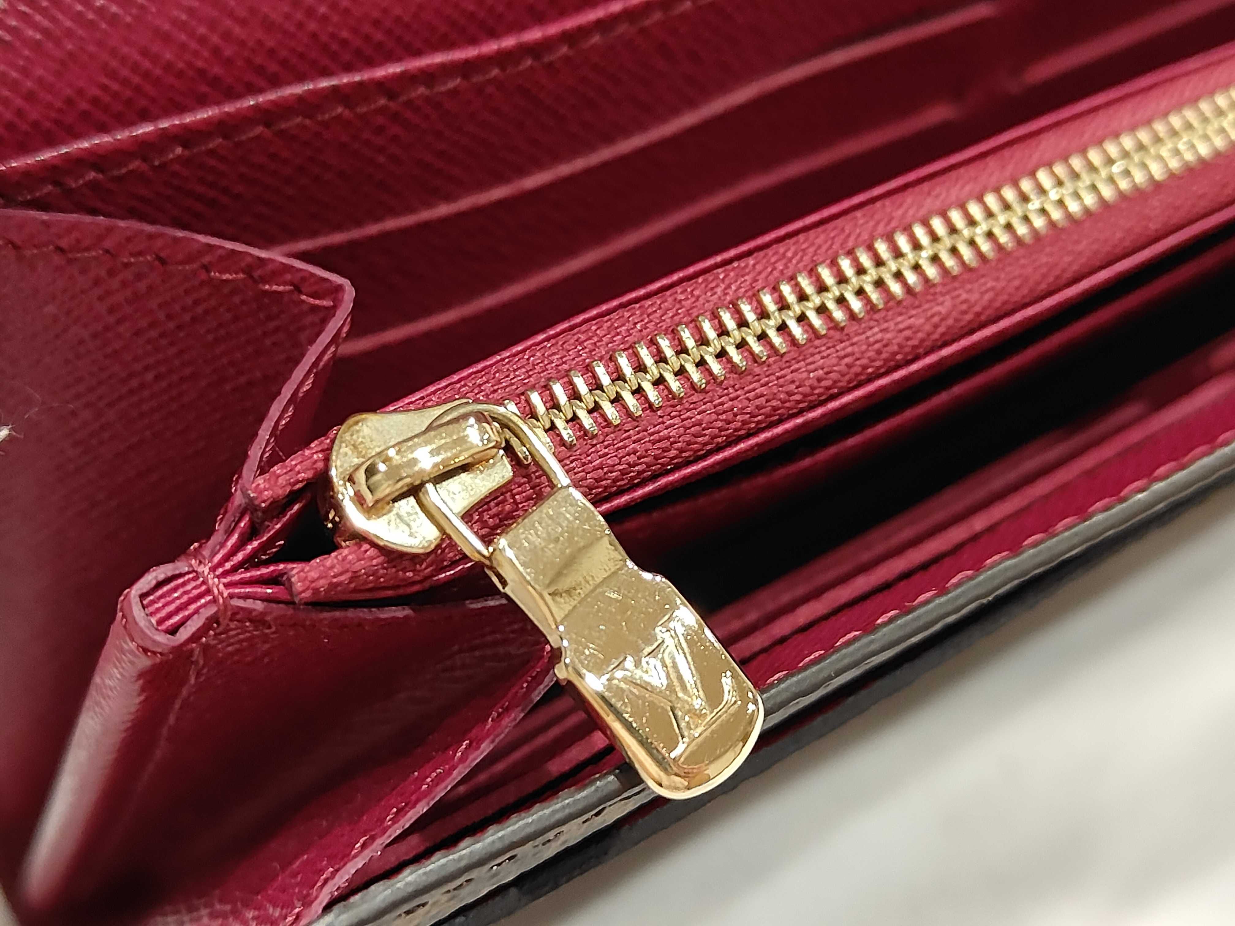 Monogram M60531 Portefeuille Sarah Wallet — view 9