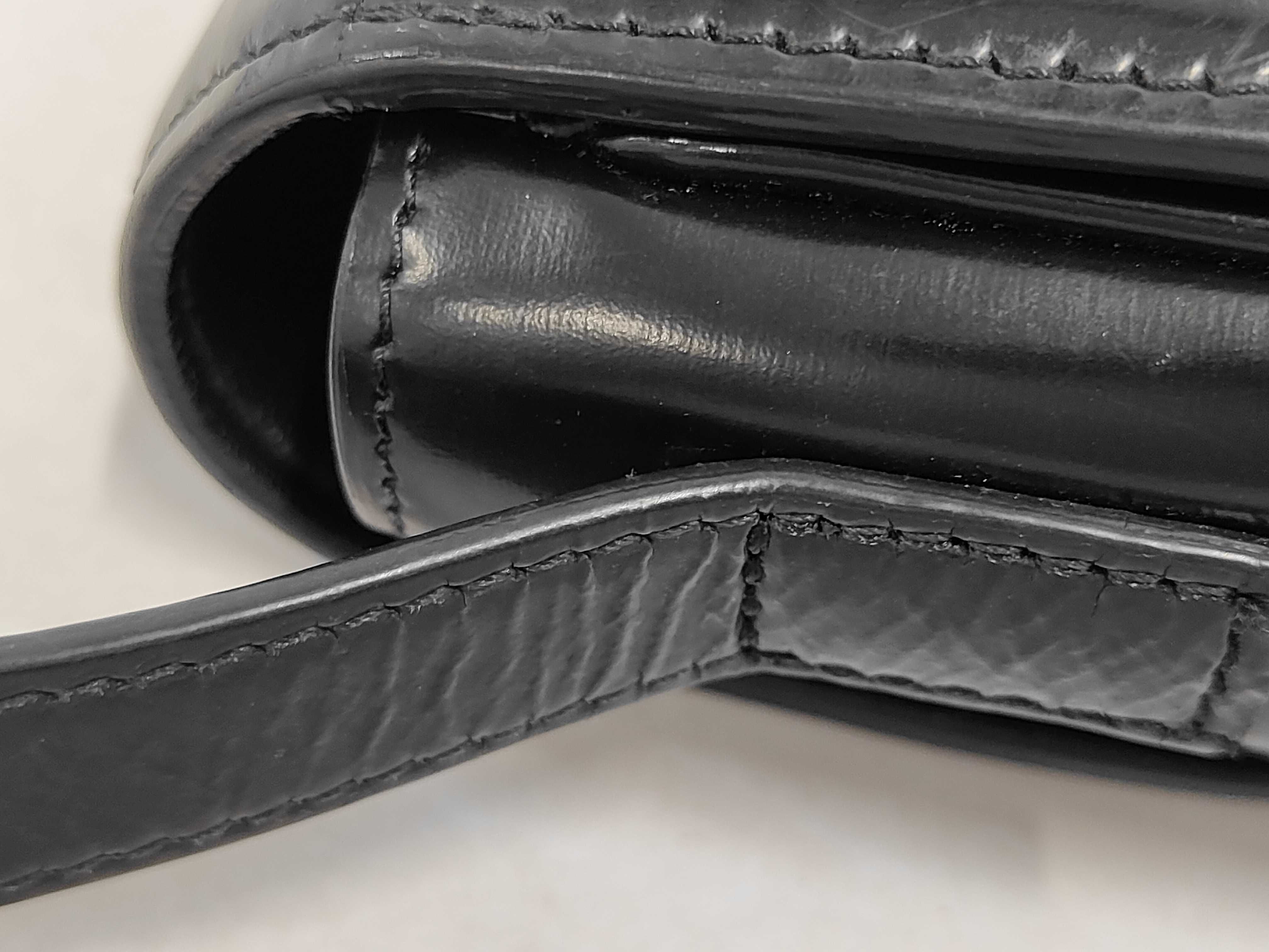Triomphe Cuile Shoulder Bag Black Shoulder Bag — view 6
