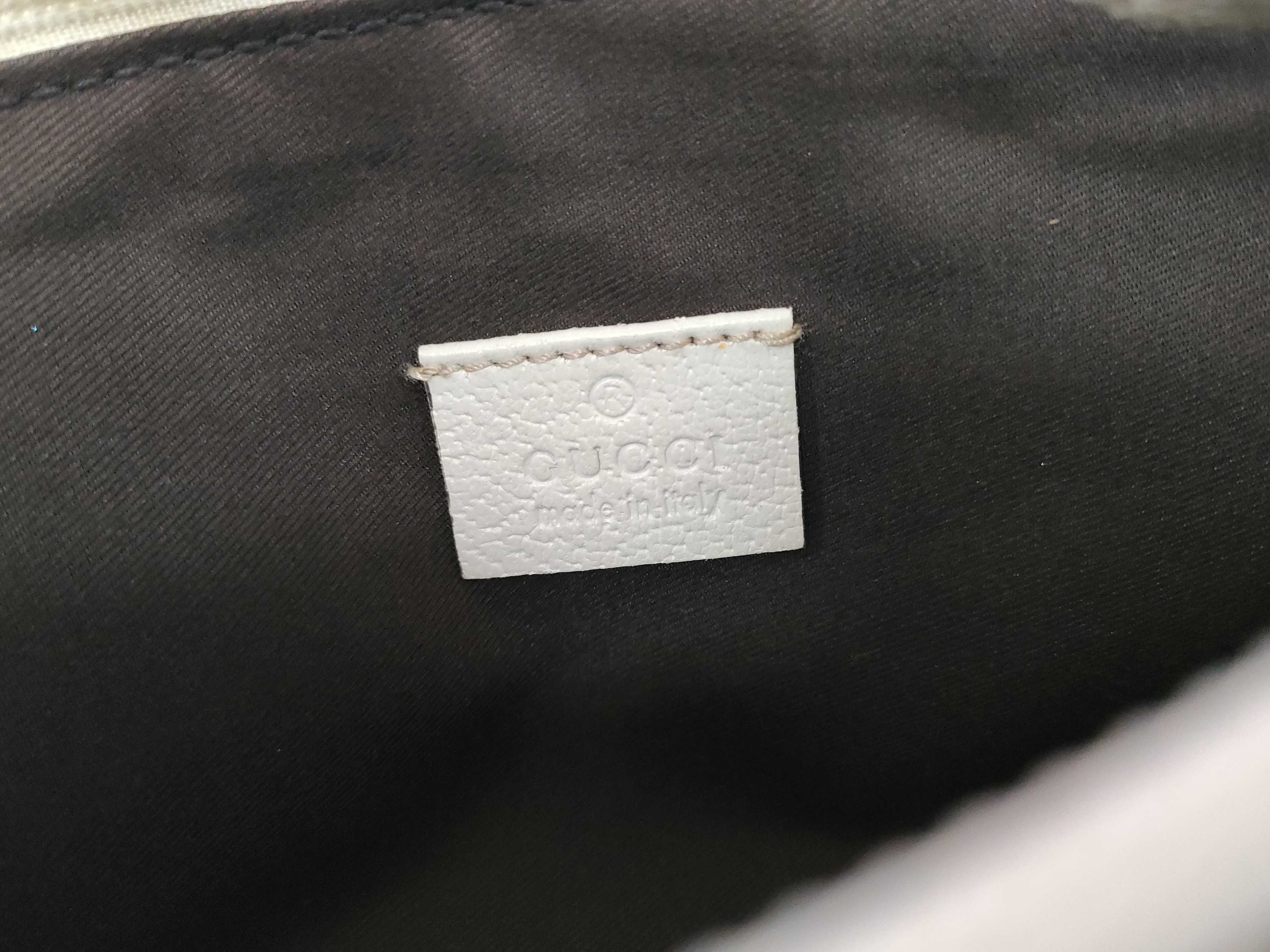 GG Canvas Handbag 190393 — view 10