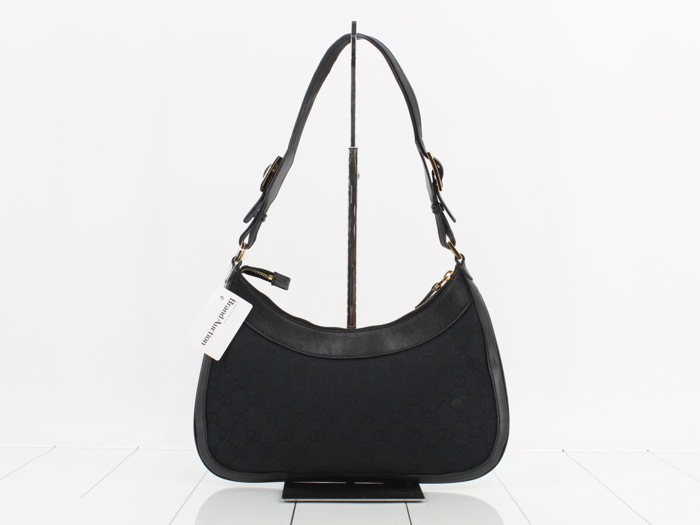GG Canvas Shoulder Bag — view 2
