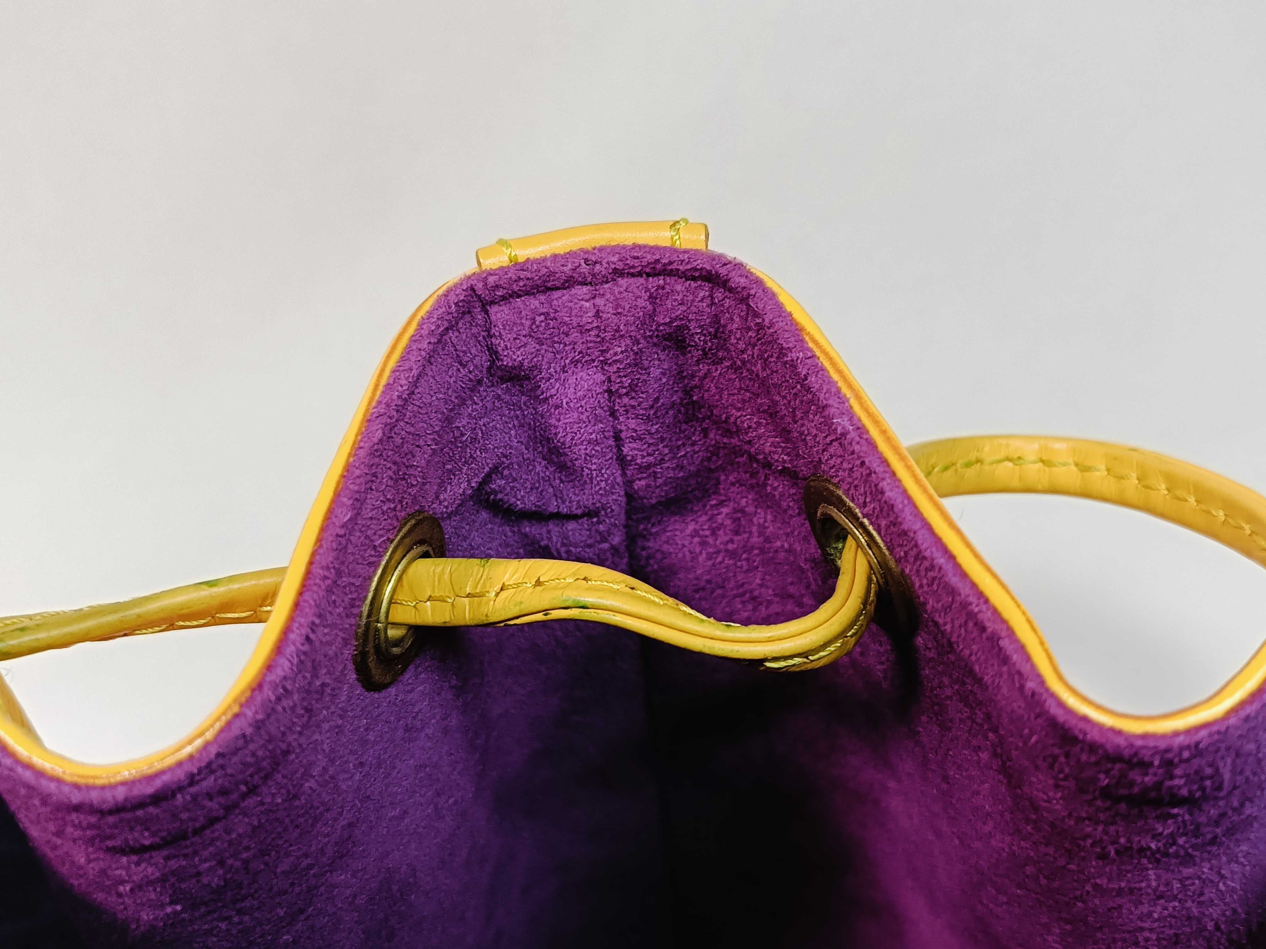 Epi M44109 Petit Noé Yellow Shoulder Bag — view 10