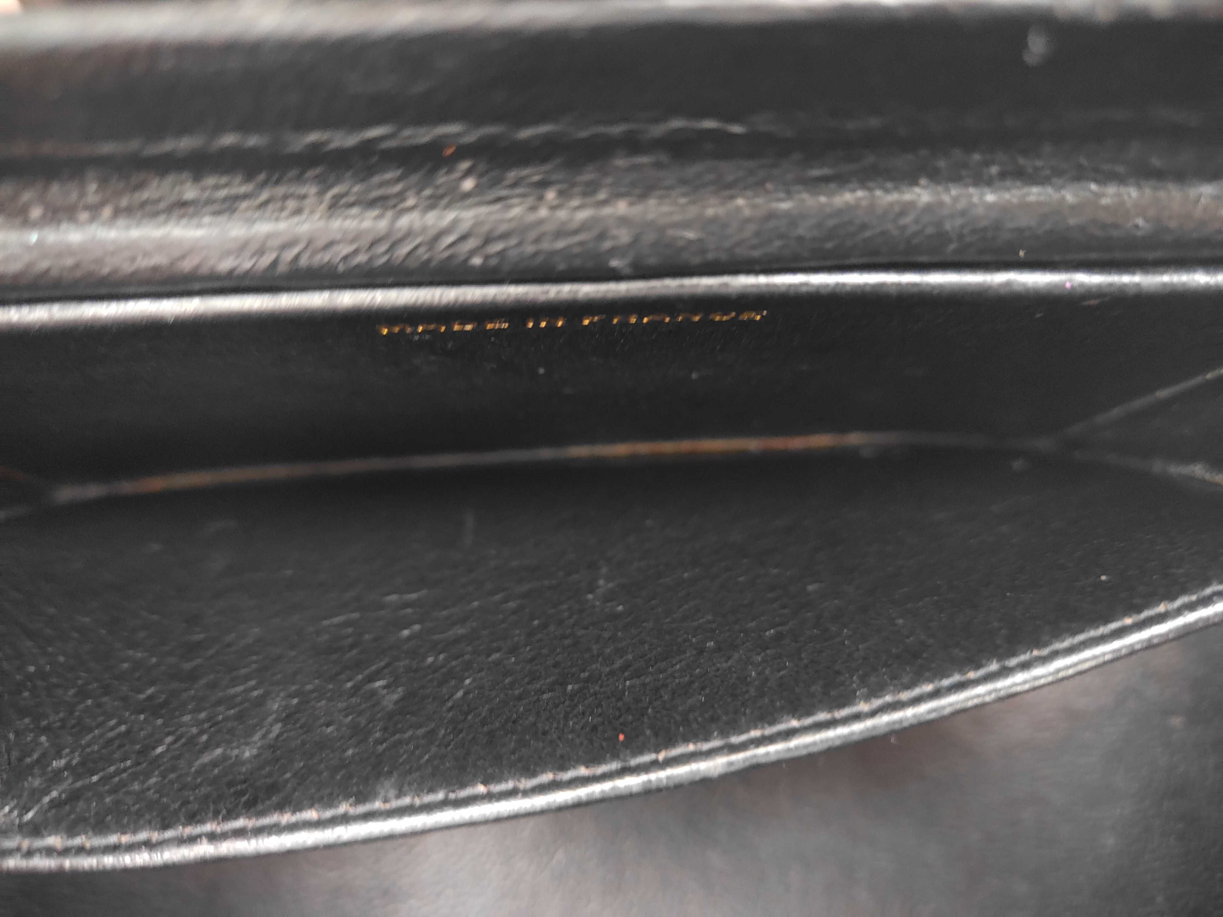 Vanity Handbag, Chain Top Handle, Matelassé, Patent Leather, Gold Hardware, Serial Number 3 Series, with Serial Seal. — view 9