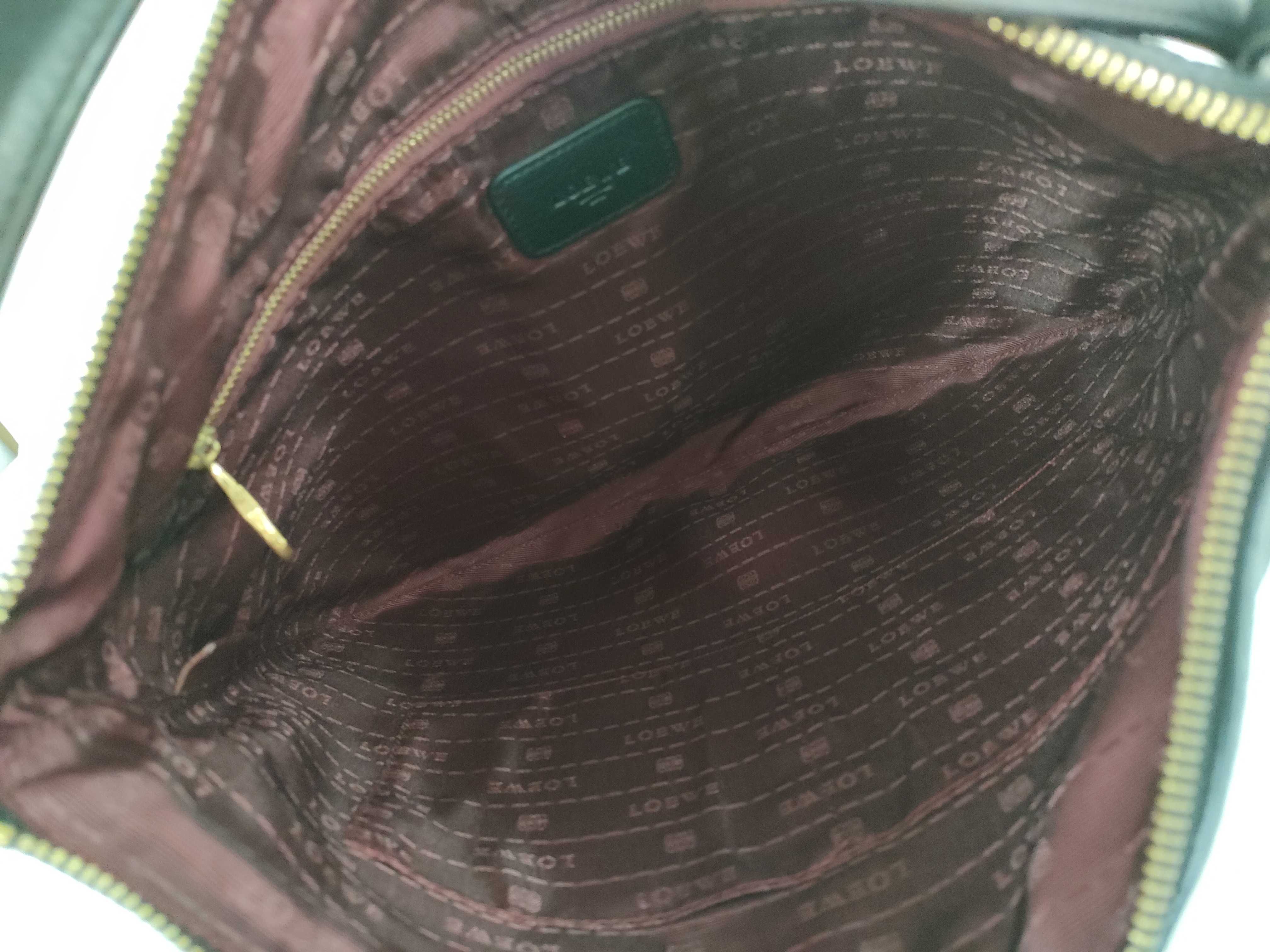 Heritage Messenger Shoulder Bag — view 9