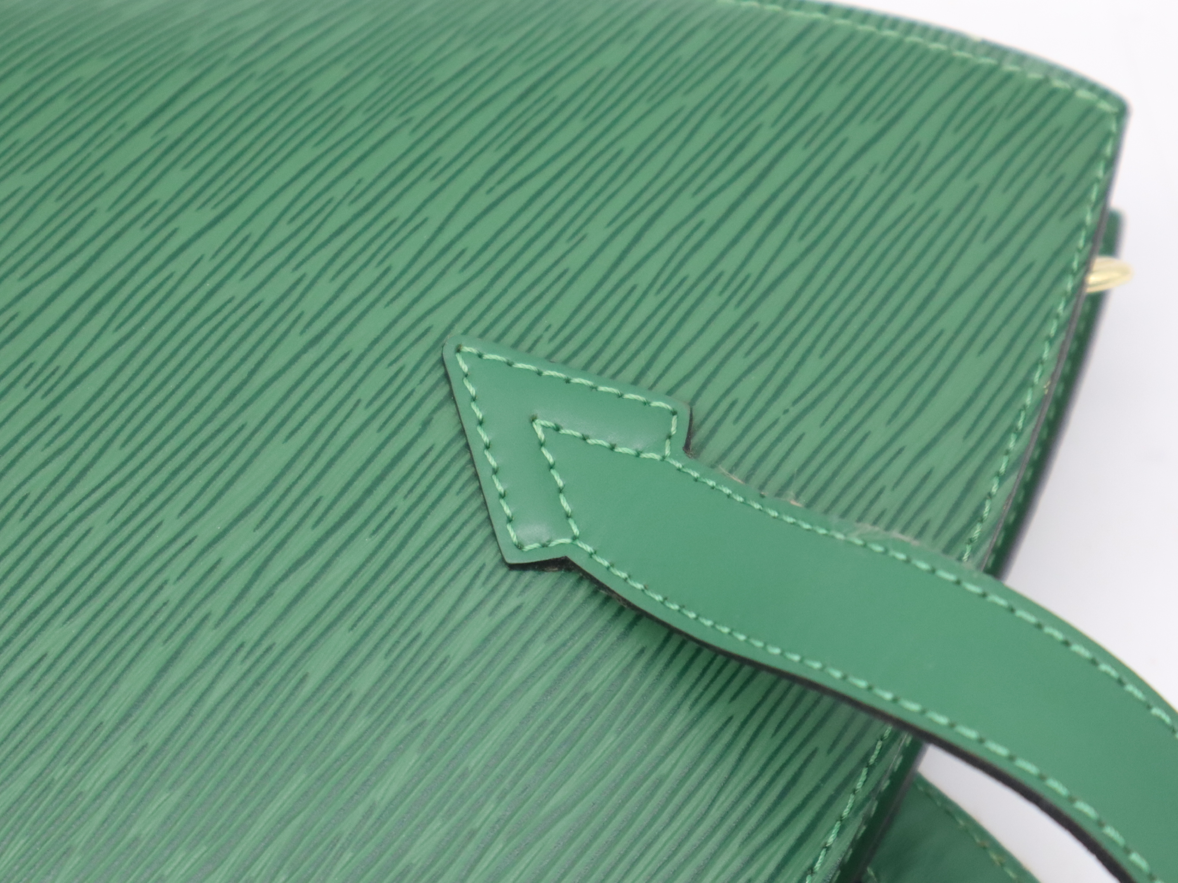 M52274 Epi Saint Jacques Borneo Green Tote Bag — view 8