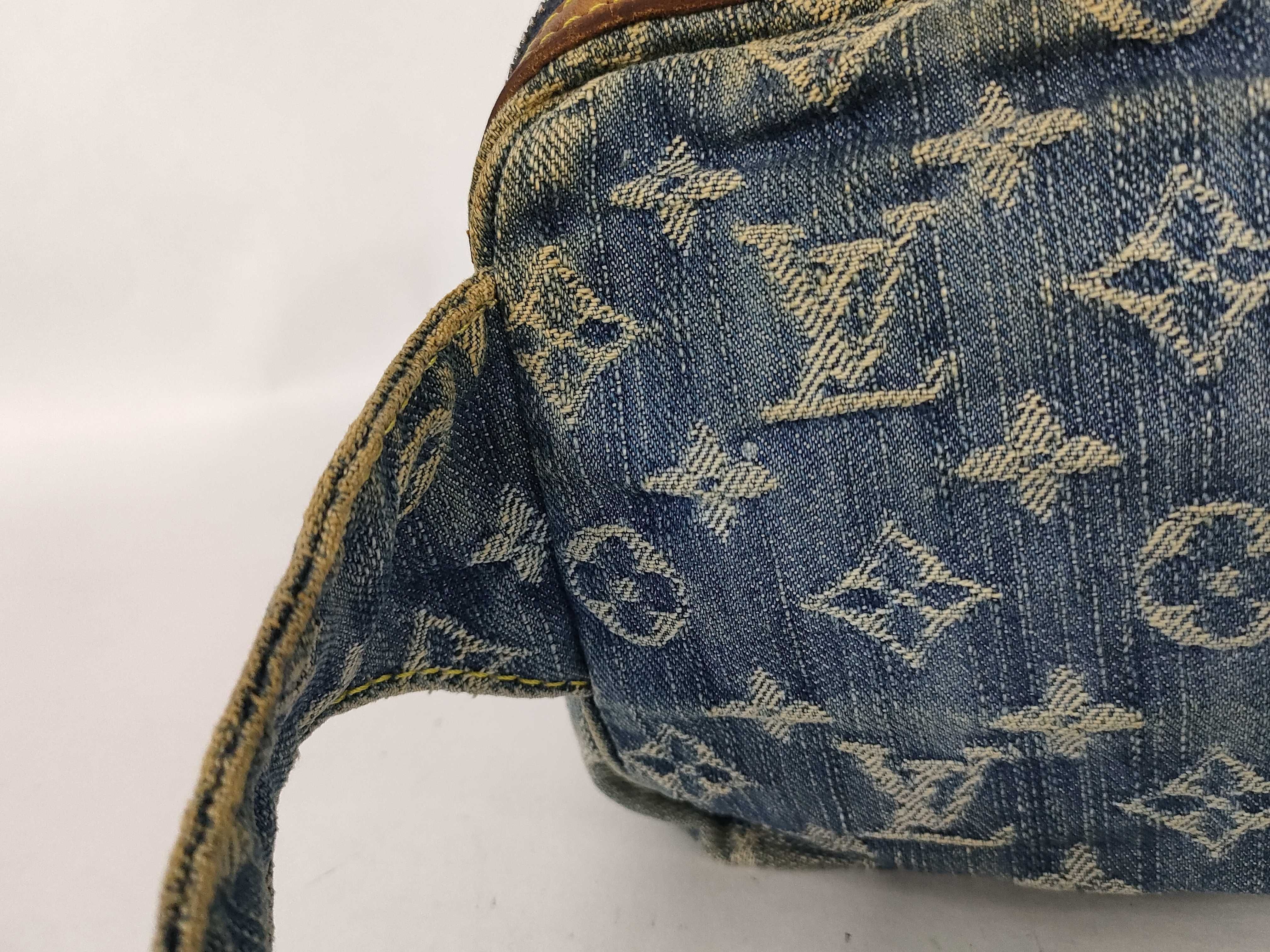 Monogram Denim Bum Bag M95347 Waist Bag — view 5