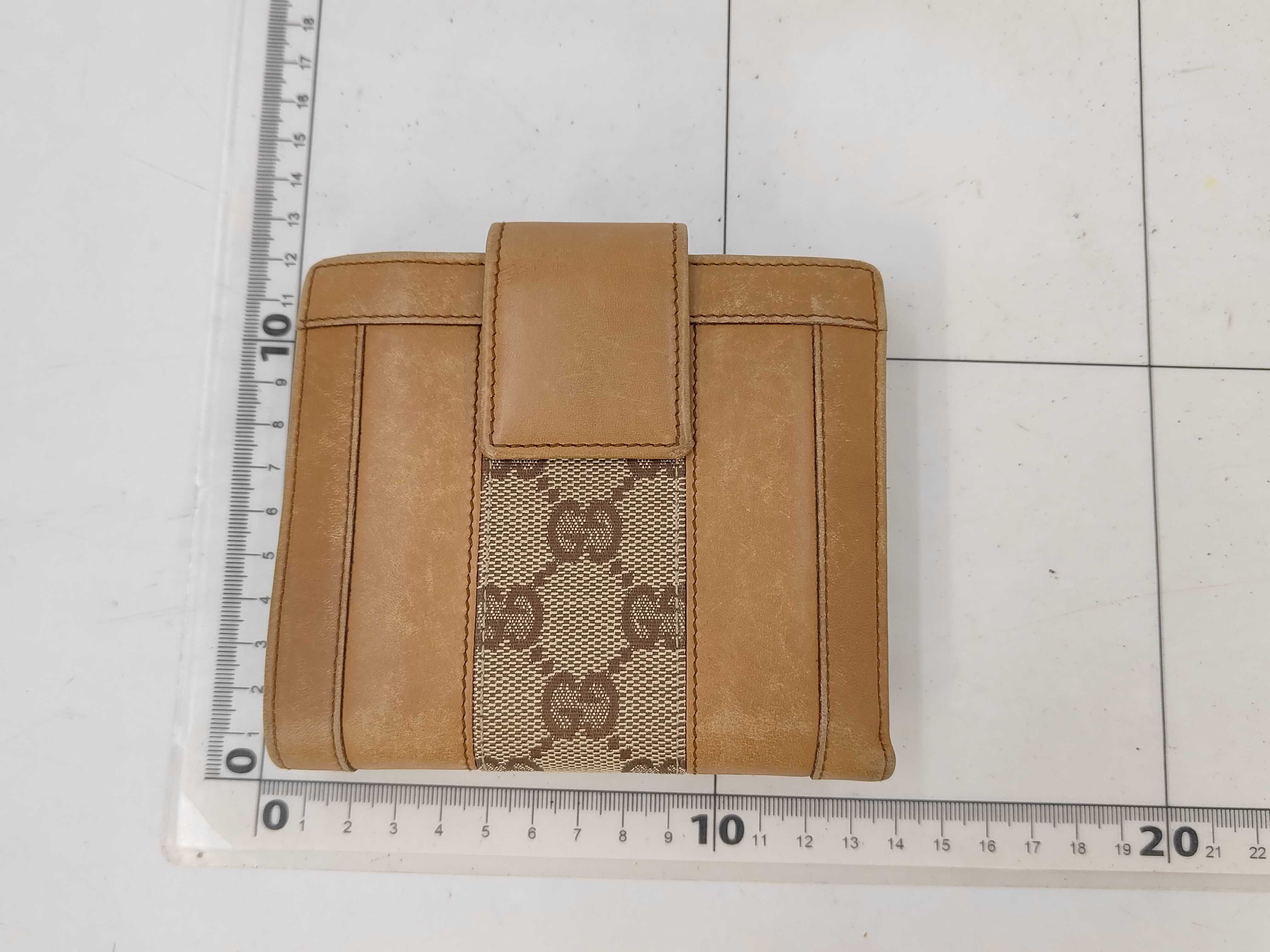 Folding Wallet / Leather Wallet — view 2