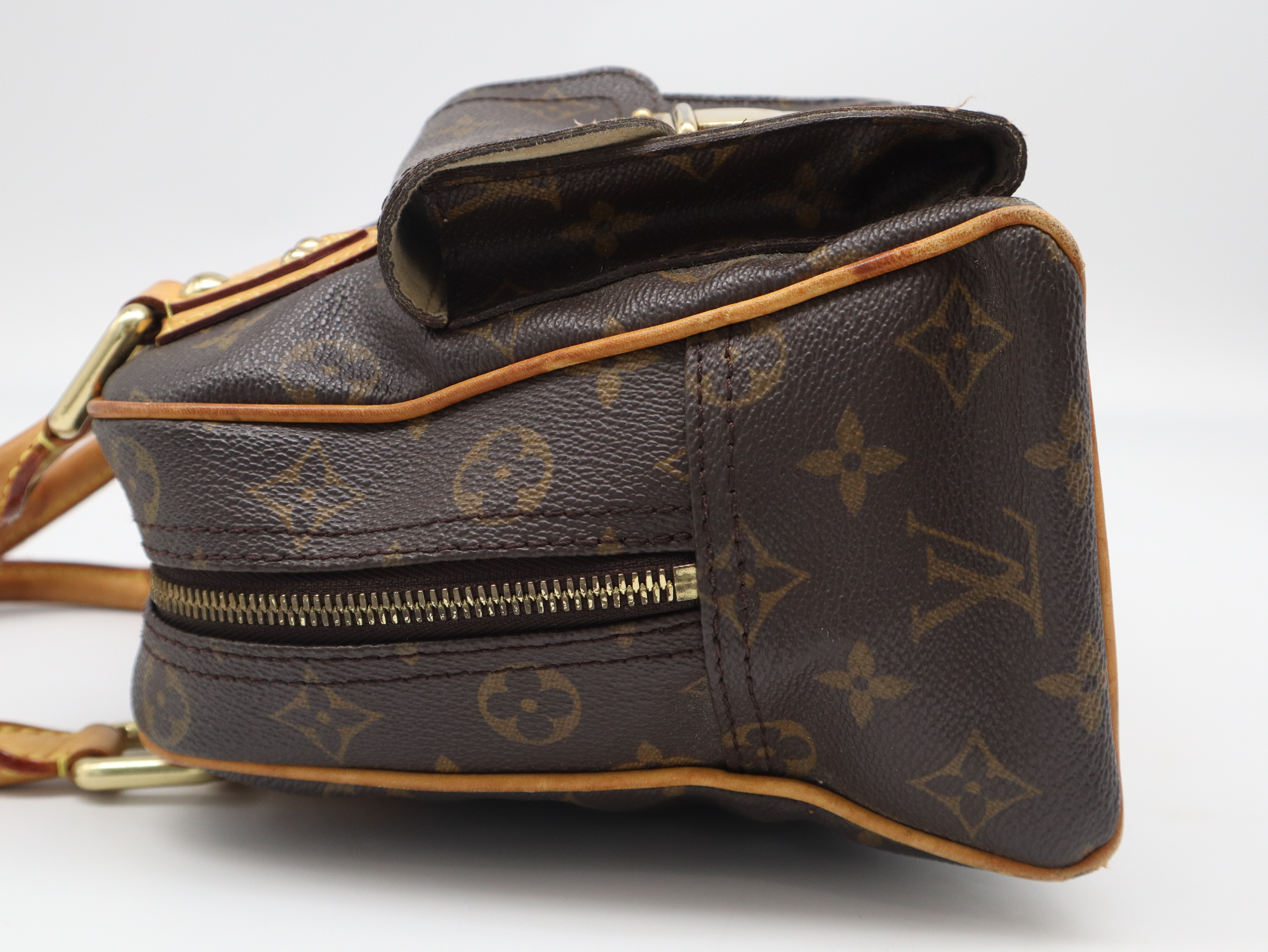 M40026 Monogram Manhattan PM Handbag — view 3