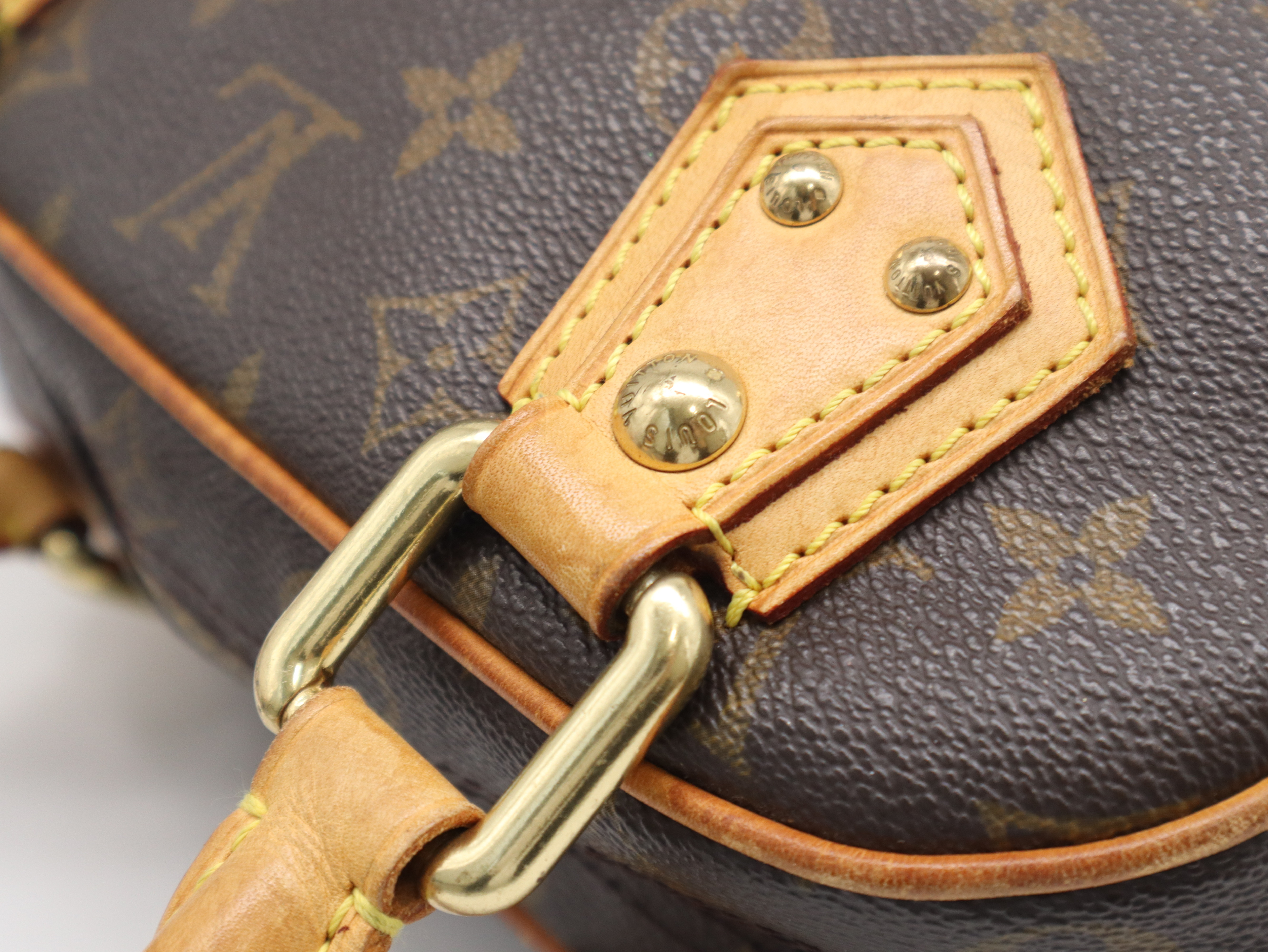 M40026 Monogram Manhattan PM Handbag — view 8