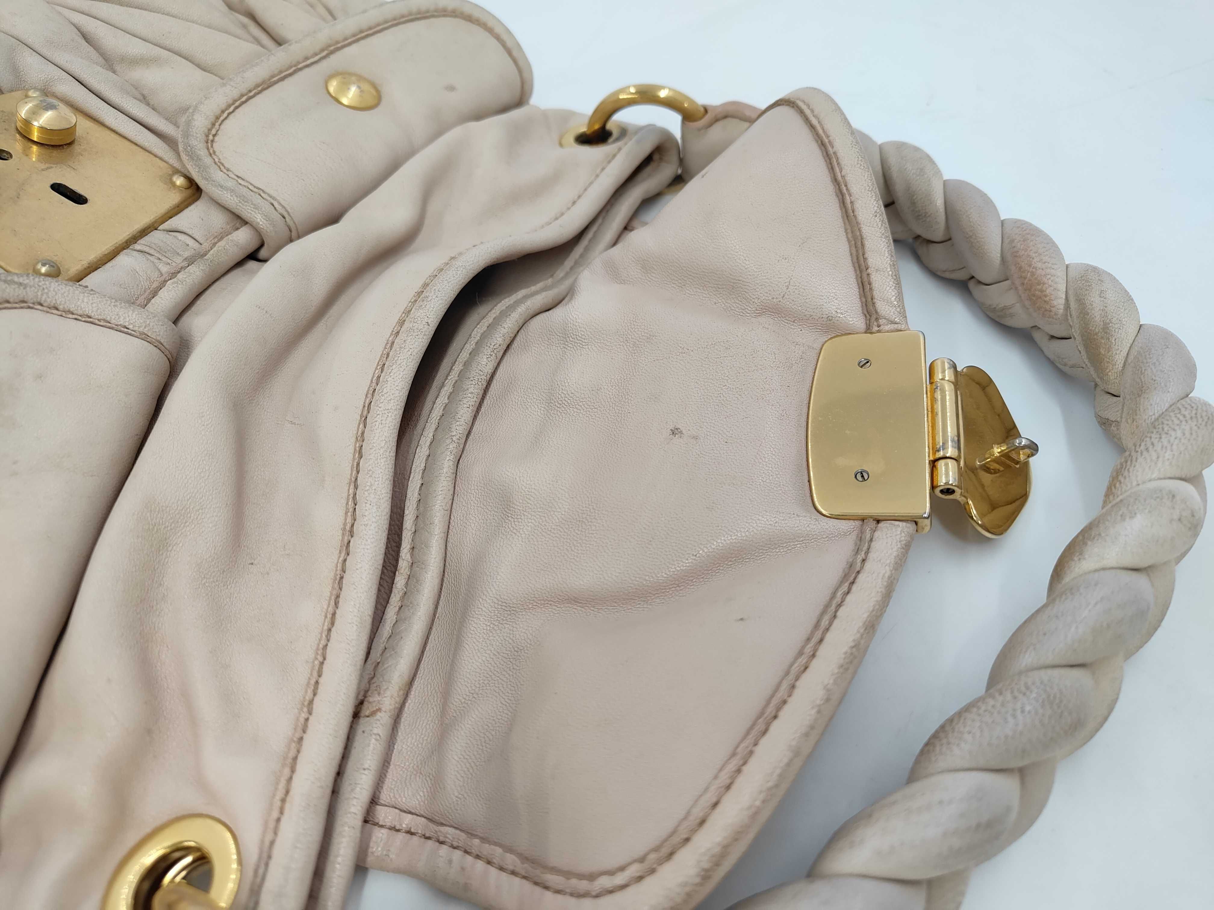Matelassé Lock One-Shoulder Bag — view 10