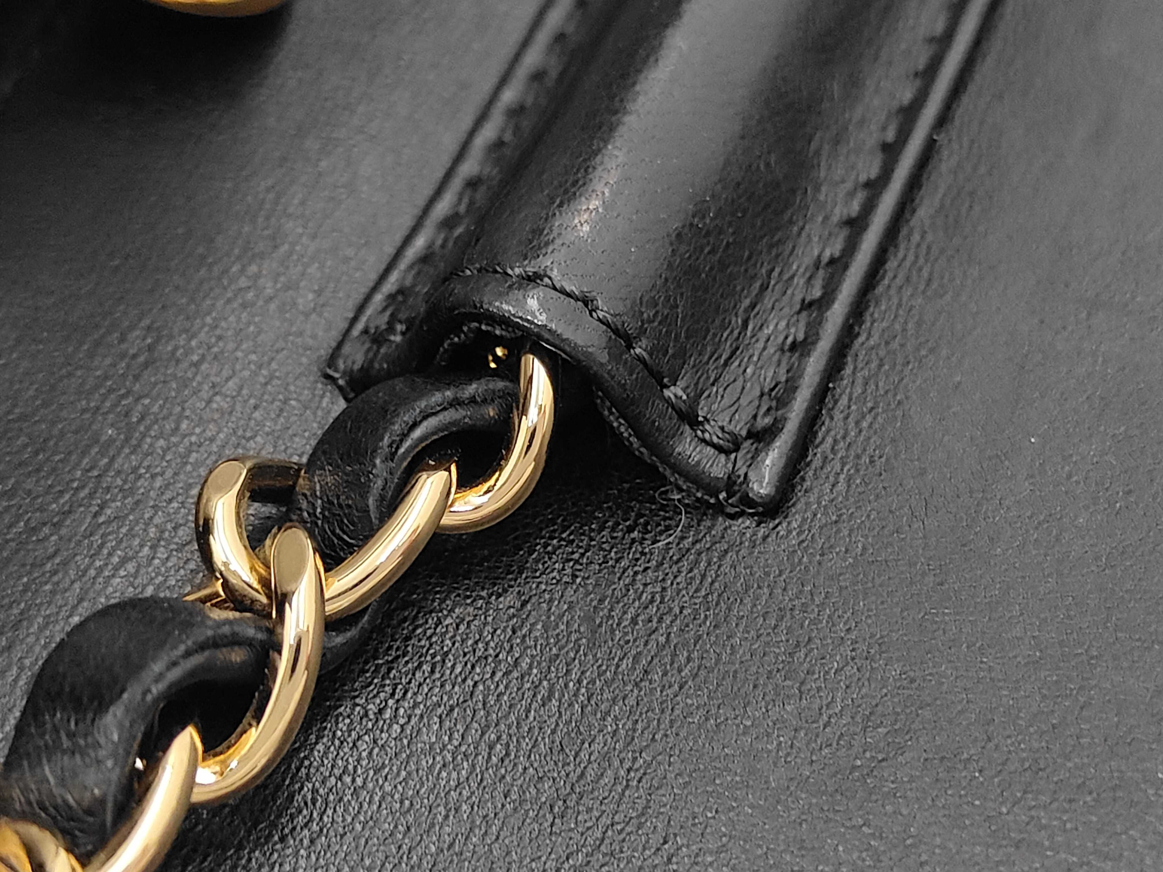 A03570 Single Flap Matelassé Shoulder Bag (Serial Number 14) Gold Hardware — view 5