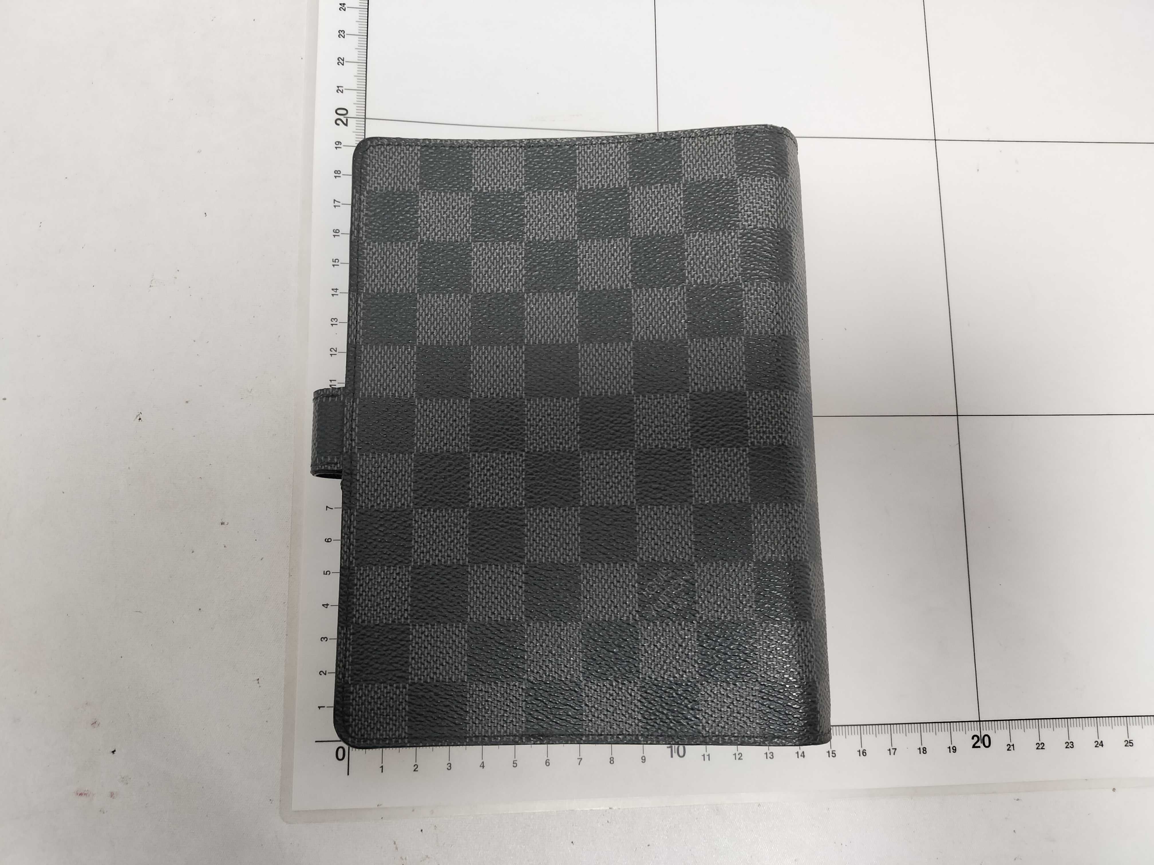 Vuitton Graphite Agenda MM R20242 SP4110 Notebook Cover — view 2