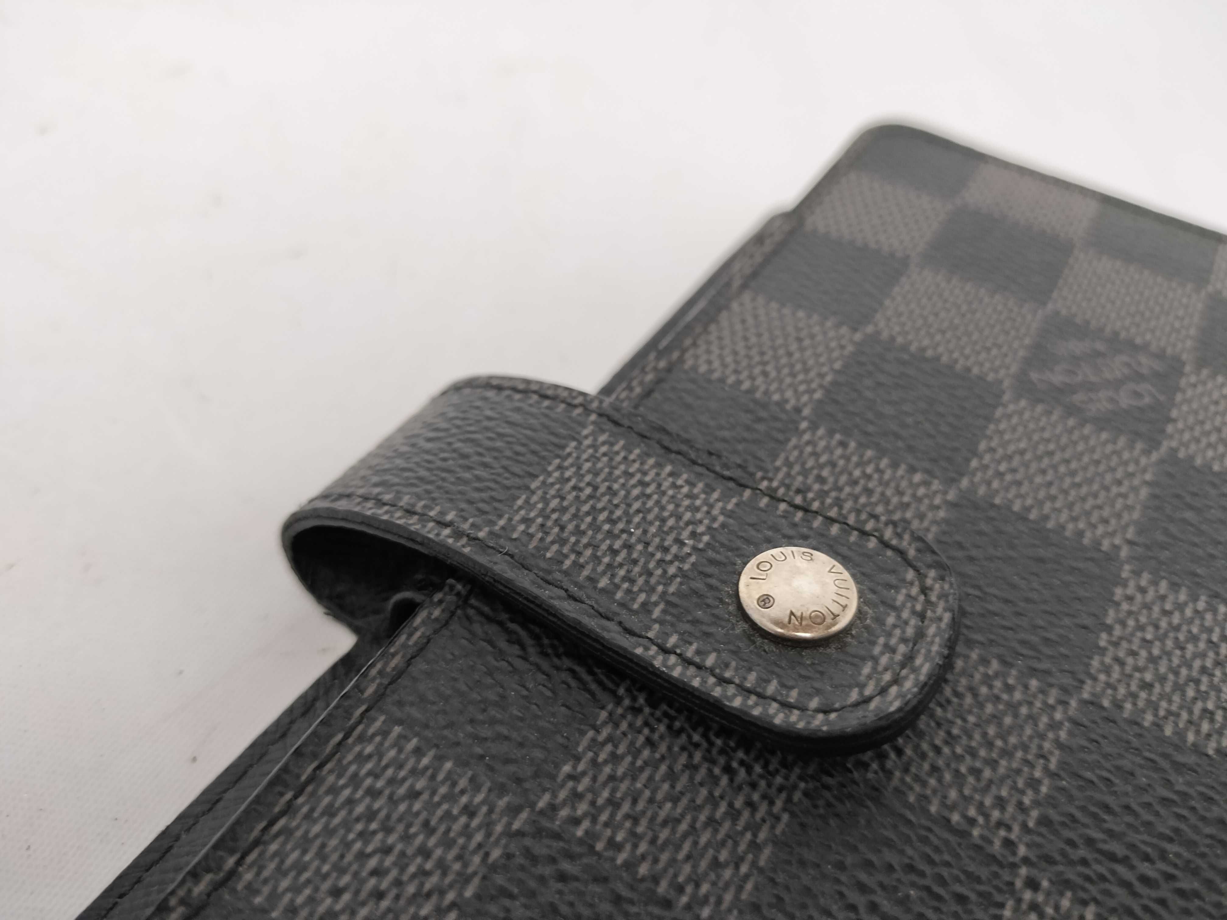 Vuitton Graphite Agenda MM R20242 SP4110 Notebook Cover — view 8