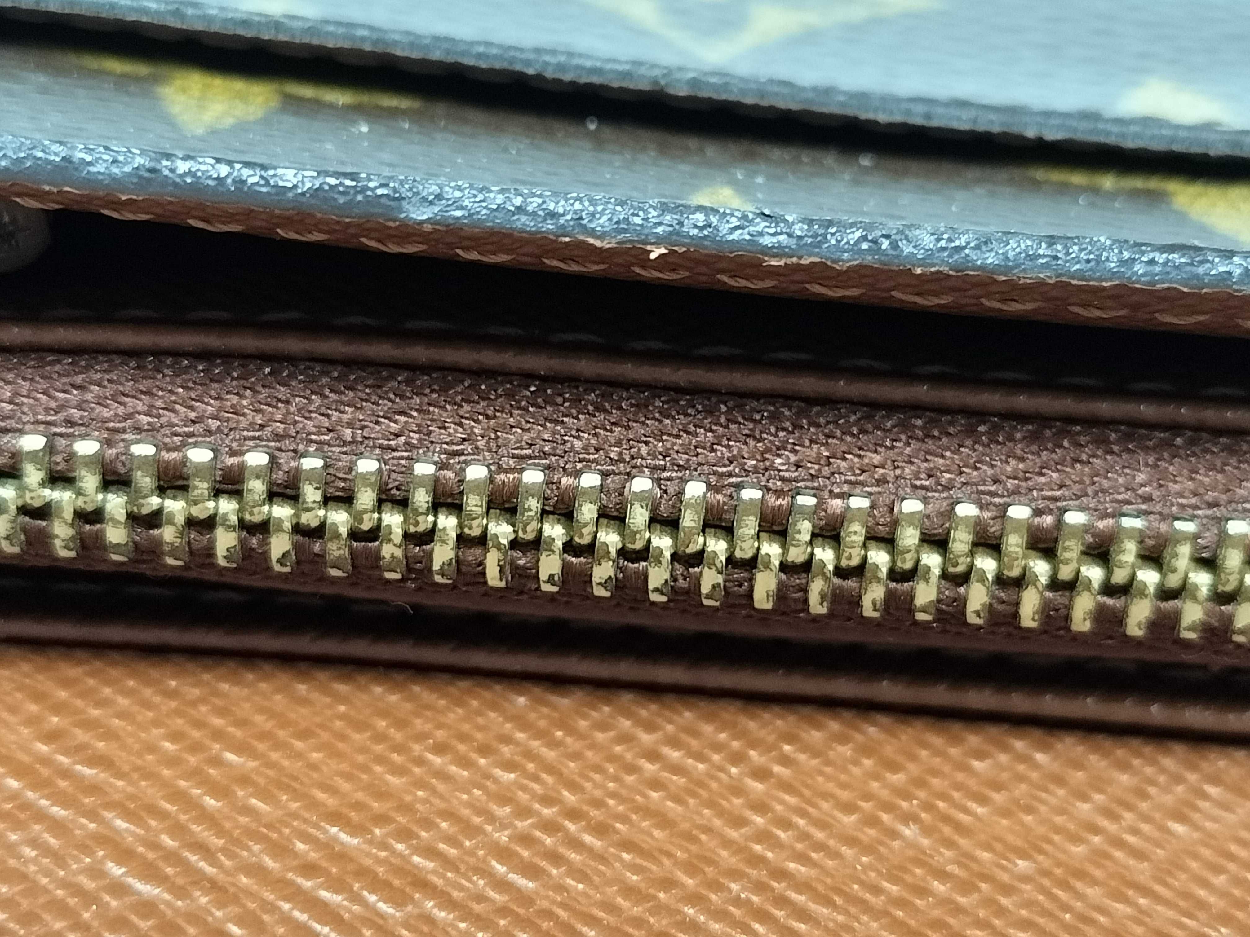 Monogram LV Wallet — view 9