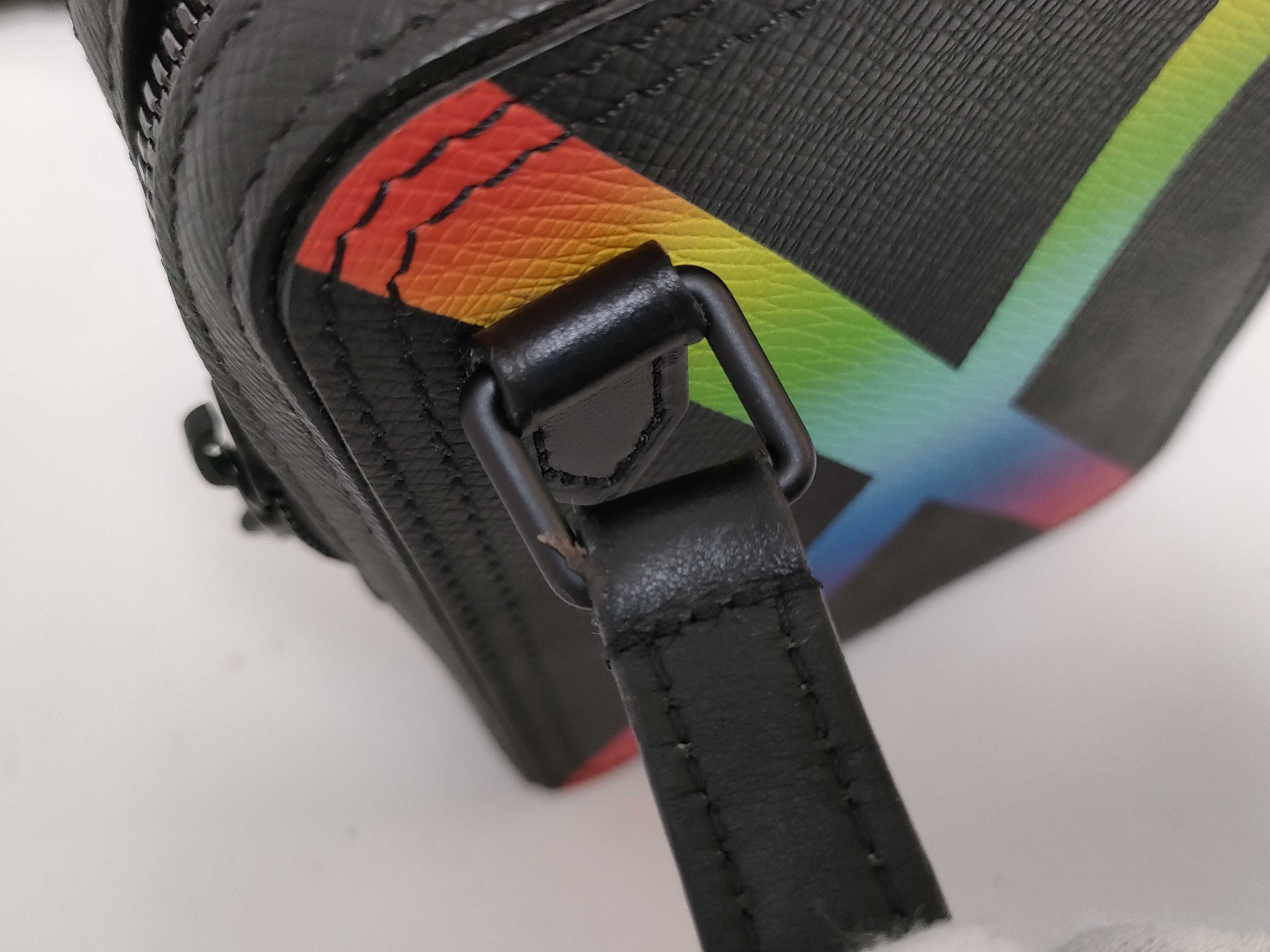 Taiga Rainbow Danube Messenger Shoulder Bag — view 6