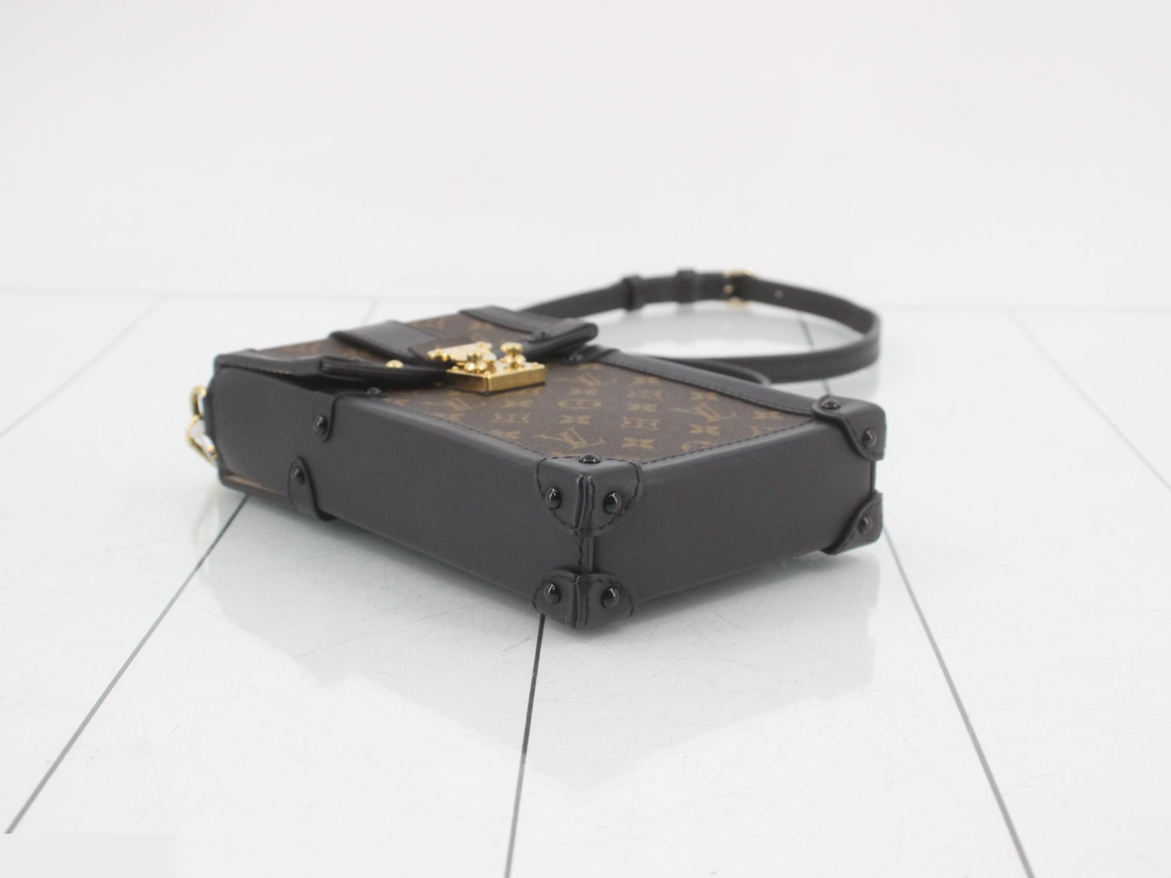 Pochette Trunk Vertical Monogram Shoulder Bag — view 5