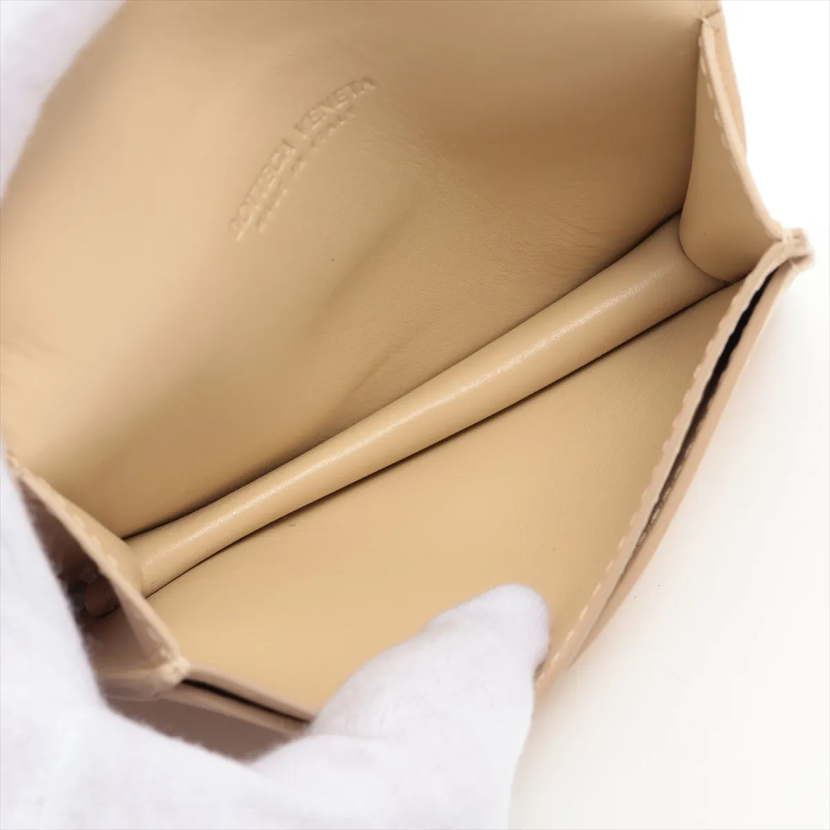 Maxi Intrecciato Leather Card Case, Beige — view 4