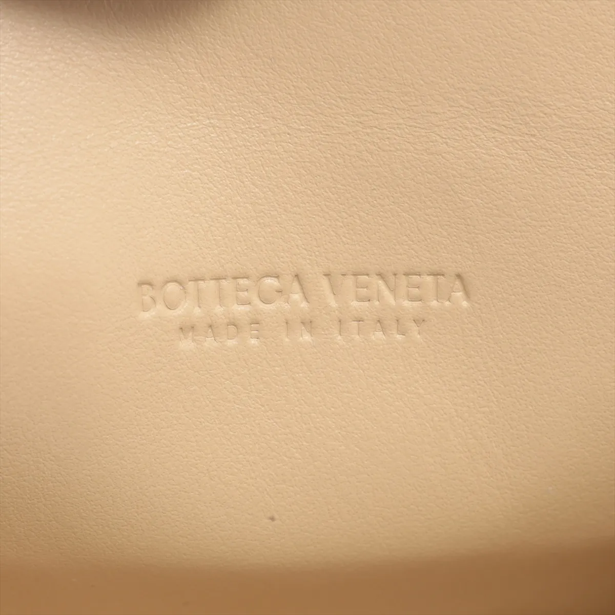 Maxi Intrecciato Leather Card Case, Beige — view 6