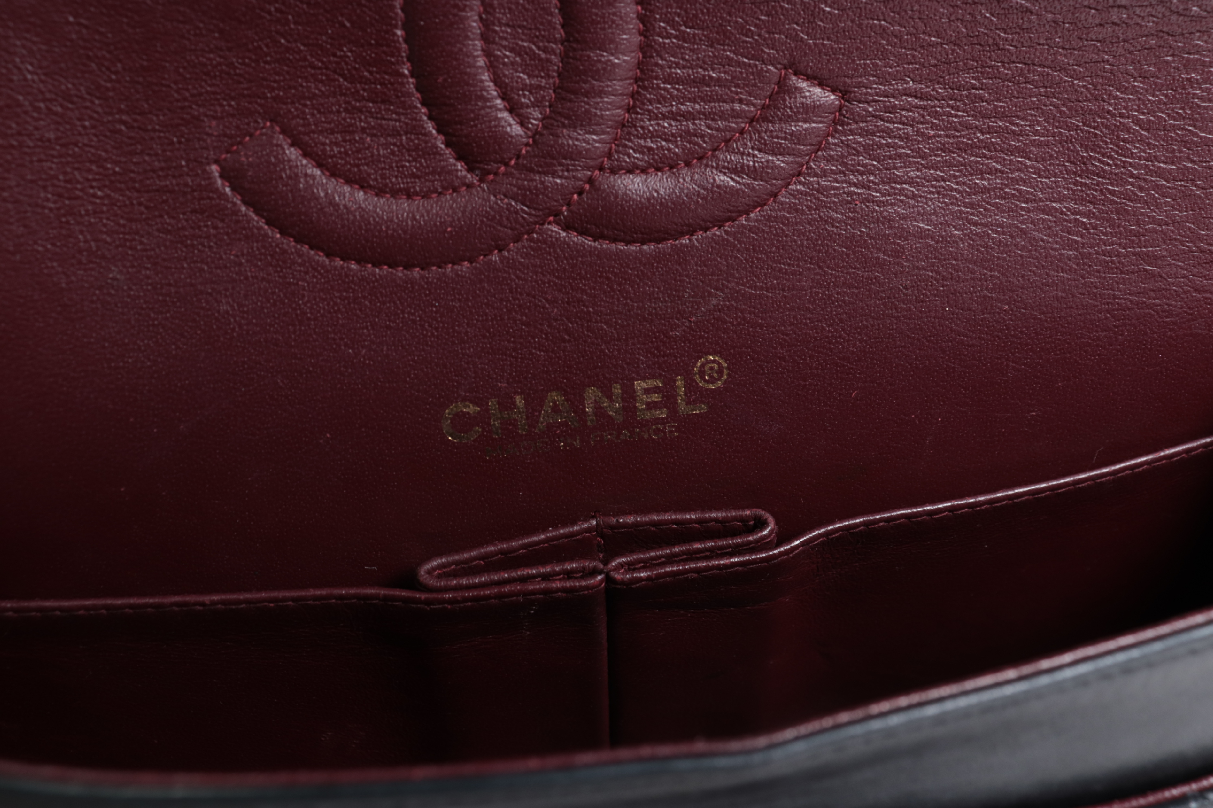 W-Flap 25 Lambskin Chain Shoulder Bag (Serial No. 6) — view 8