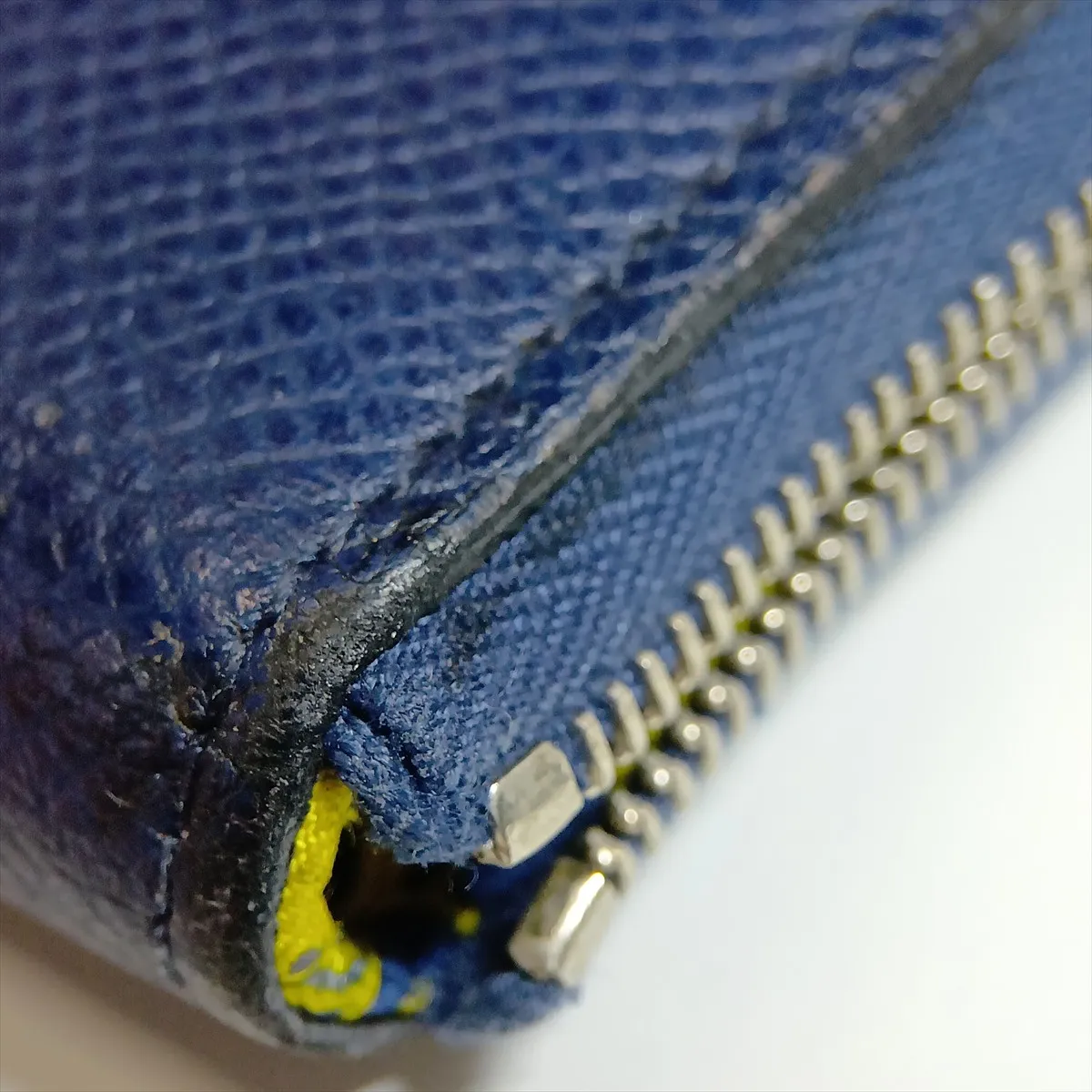 Azap Long Silk In Veau Epsom Round Zip Wallet Navy Silver Hardware X: 2016 — view 11