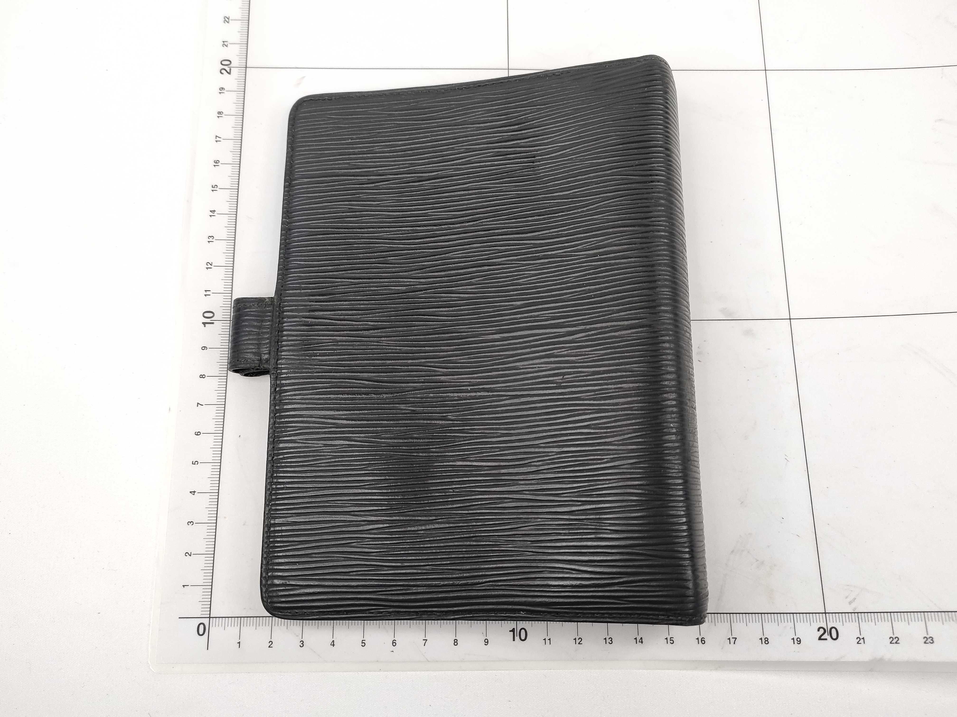Epi Leather Agenda MM Black Notebook Cover — view 2