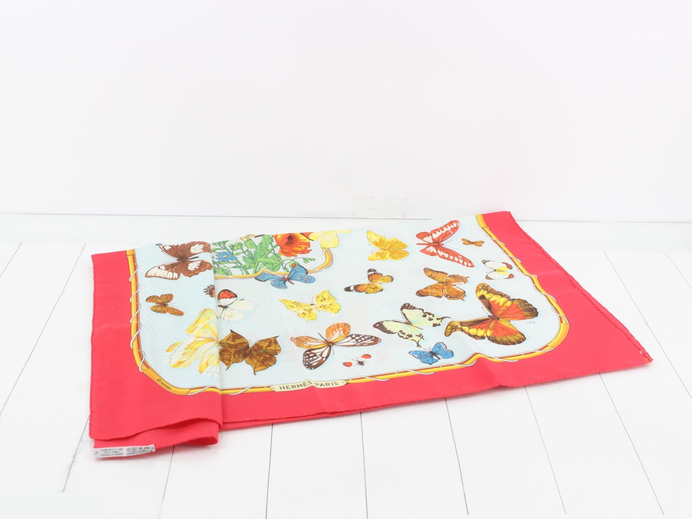 scarf — view 3