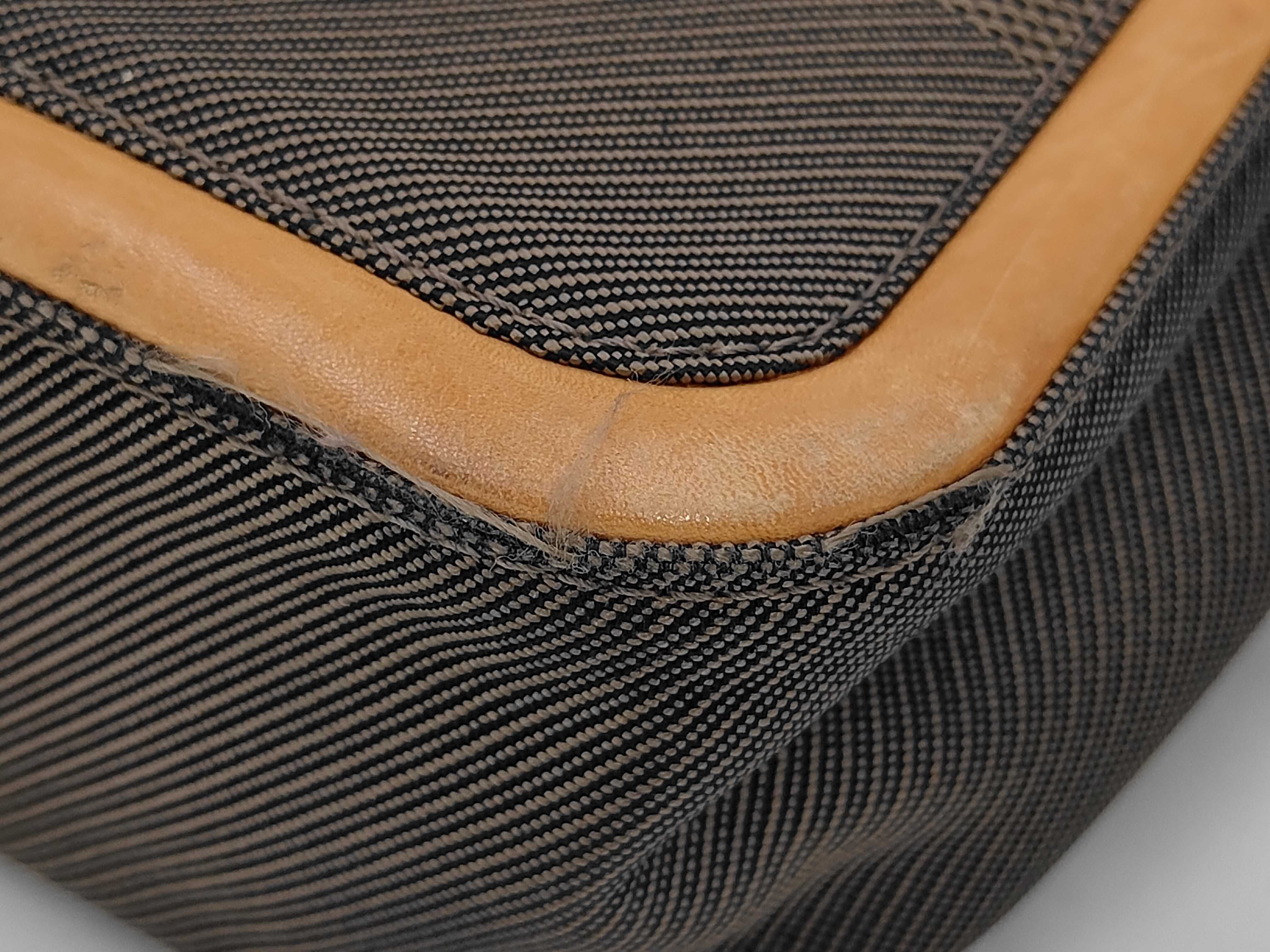 Damier Bag DAMIER GEANT MESSENGER M93030 Shoulder Bag — view 3