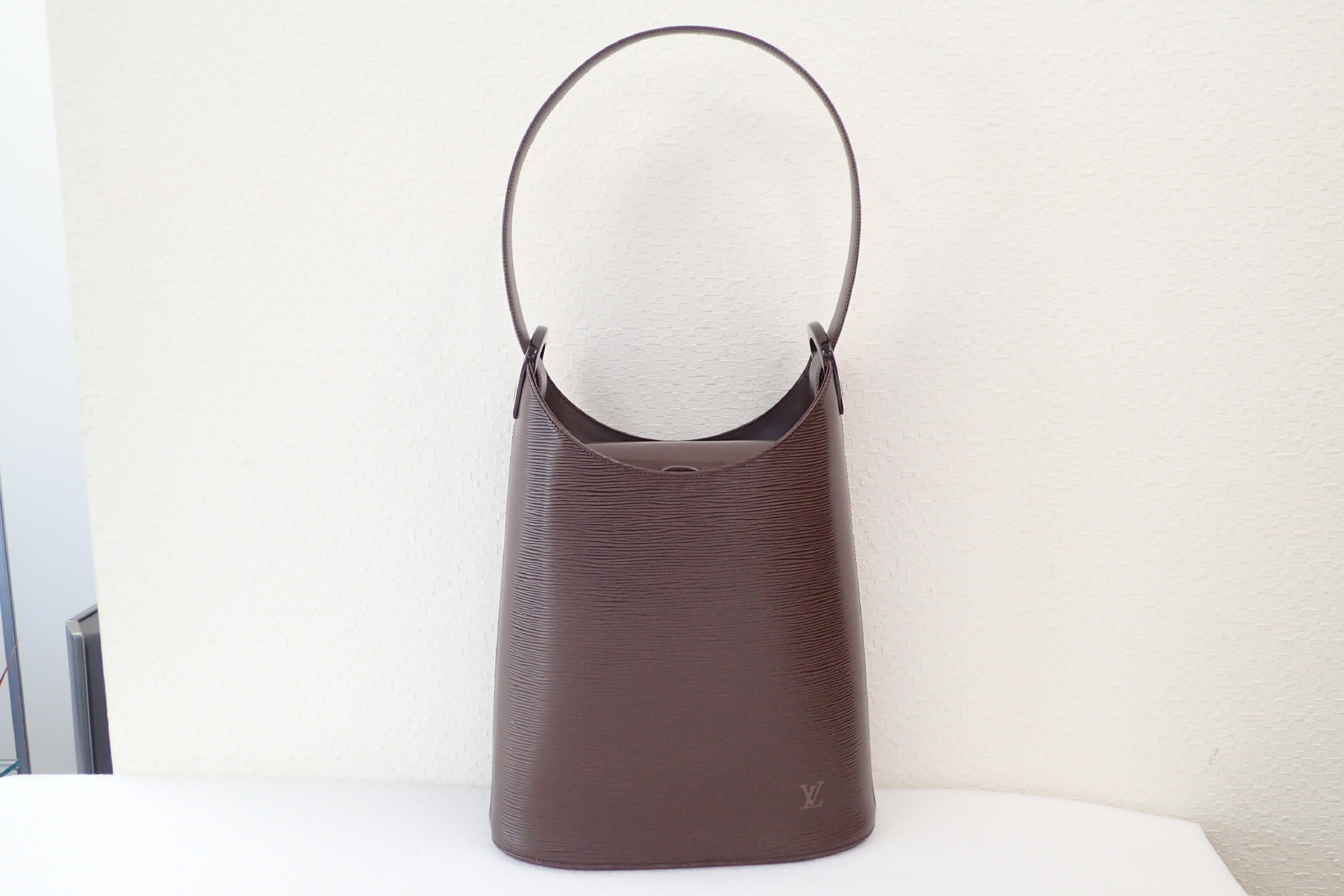 Epi Verseau Shoulder Bag — view 2