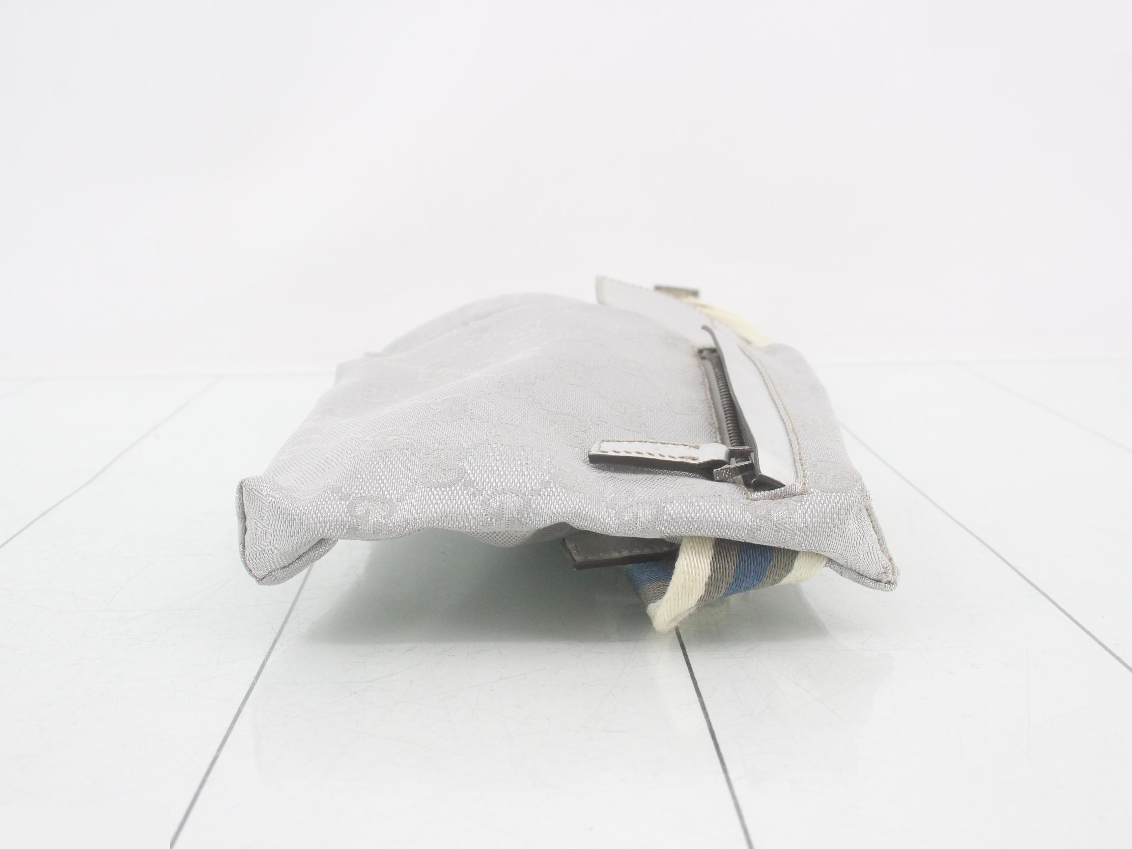 GG Canvas (Bag) - Shoulder Bag — view 3