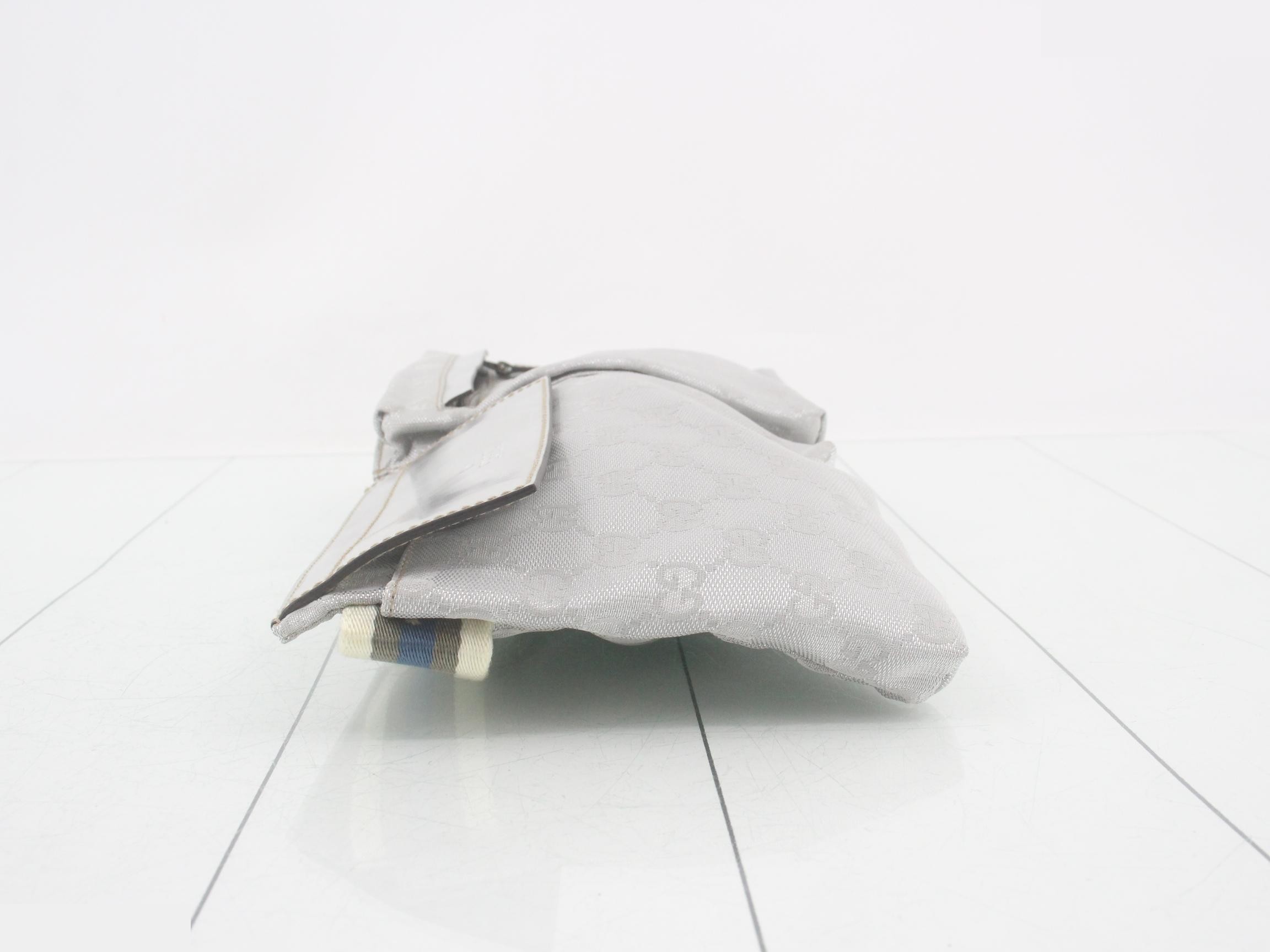 GG Canvas (Bag) - Shoulder Bag — view 4