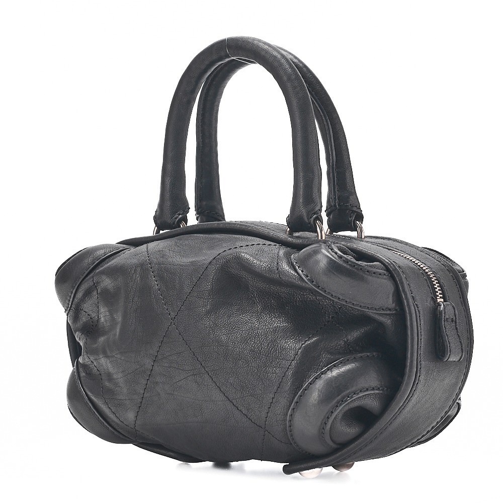 Caviar leather matelassé handbag with Coco charm, black. — view 2