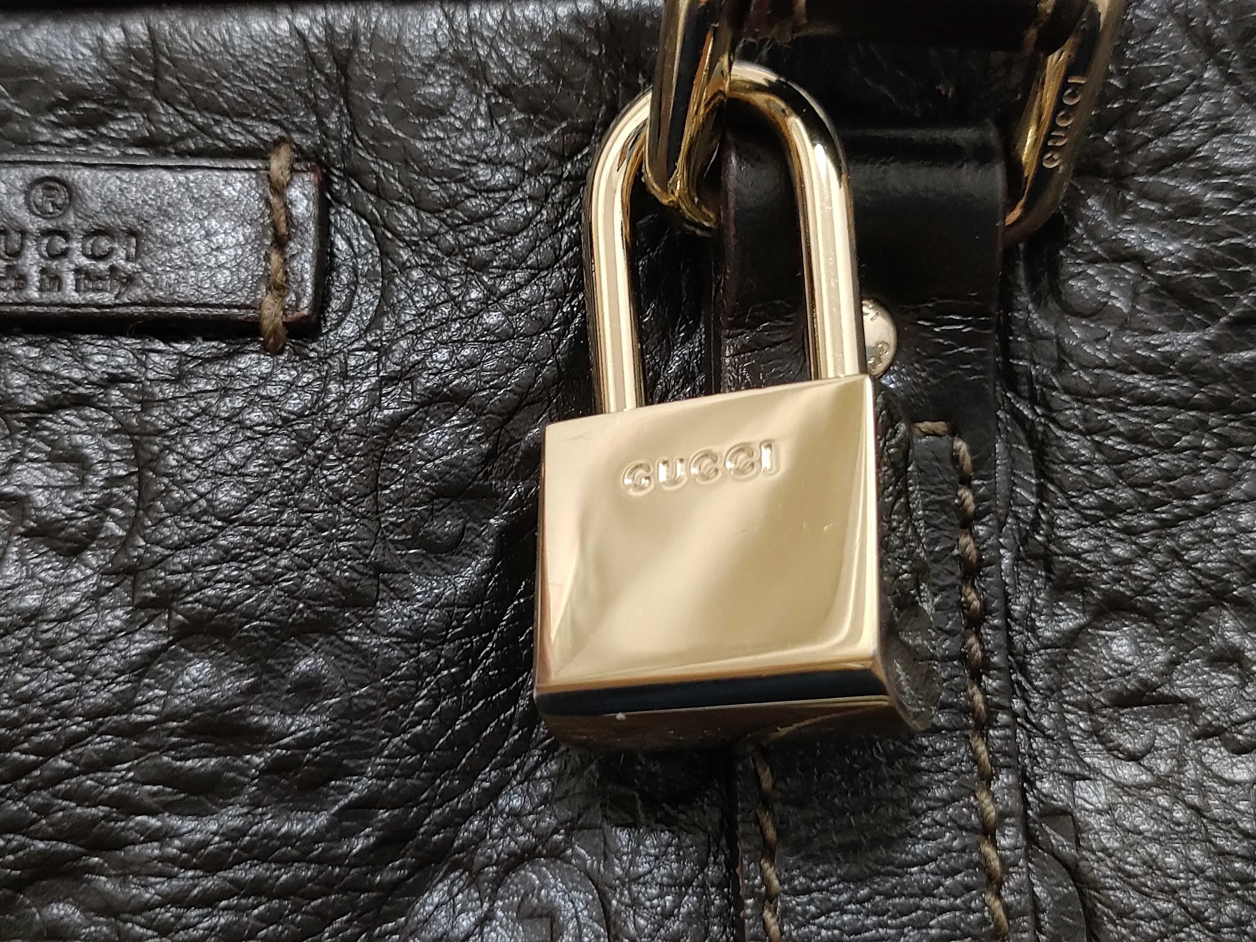 GG Guccissima Leather Business Bag Shoulder Bag with Serial Number, Key, and Padlock — view 14
