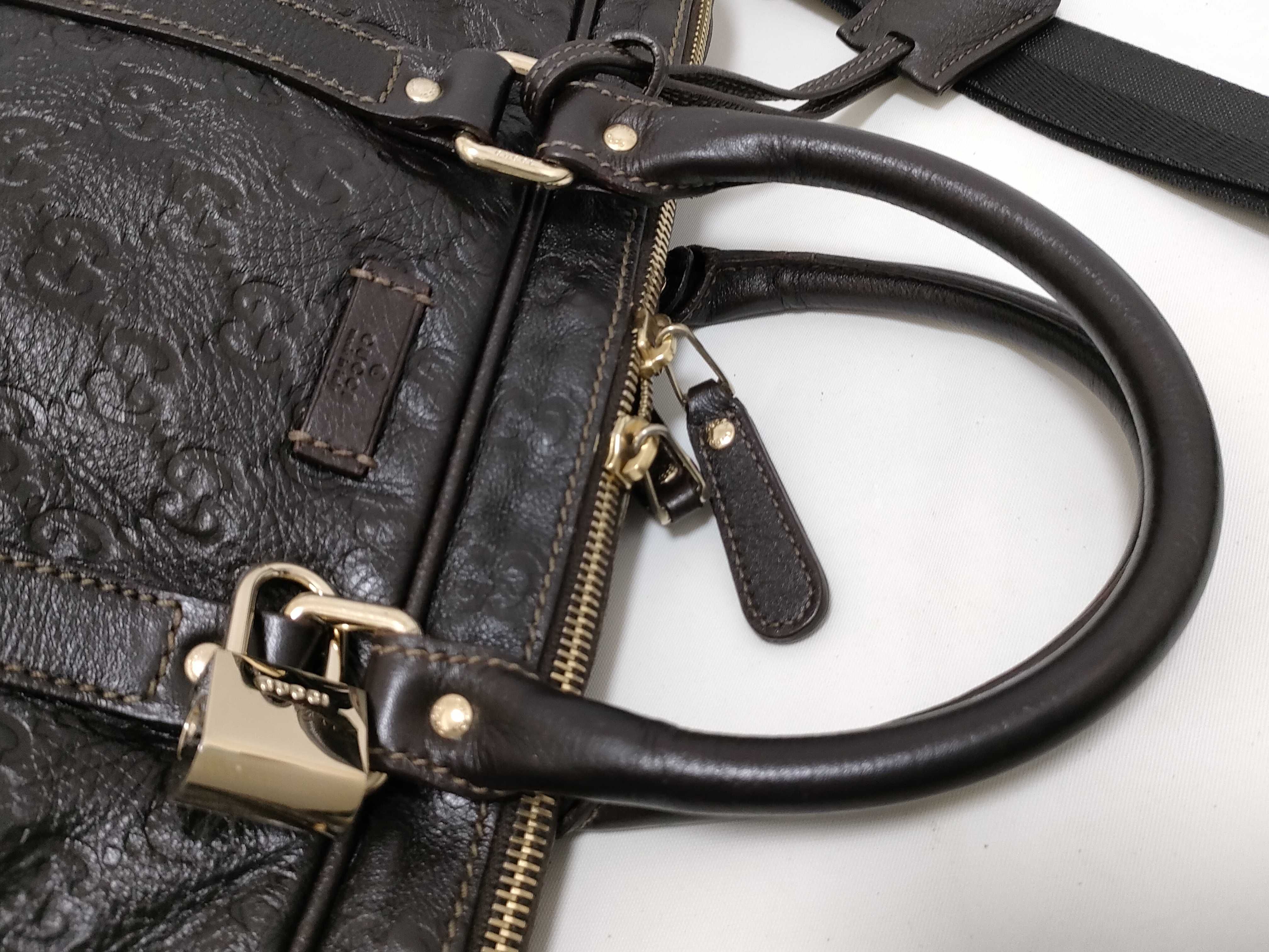GG Guccissima Leather Business Bag Shoulder Bag with Serial Number, Key, and Padlock — view 3