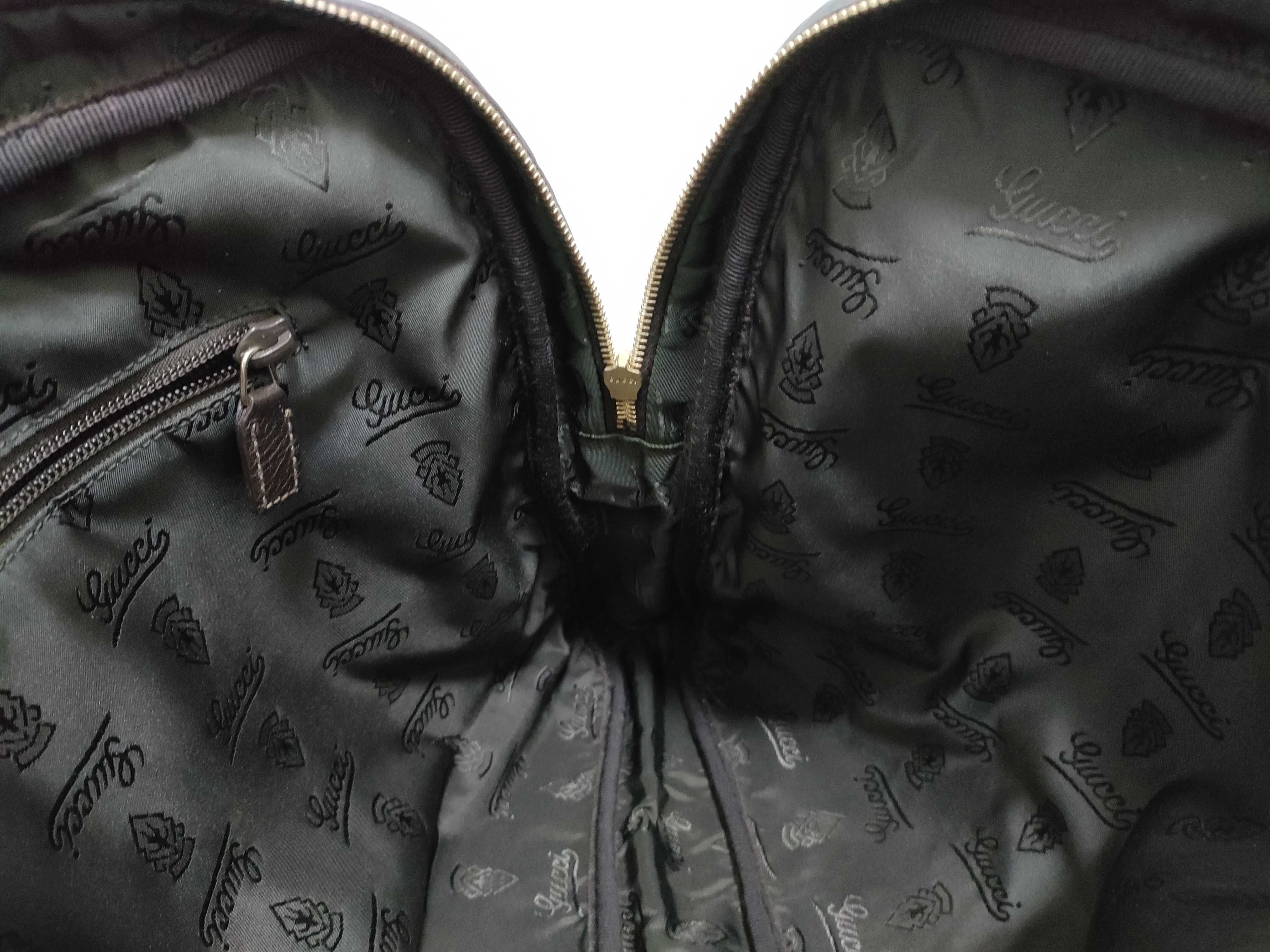 GG Guccissima Leather Business Bag Shoulder Bag with Serial Number, Key, and Padlock — view 10