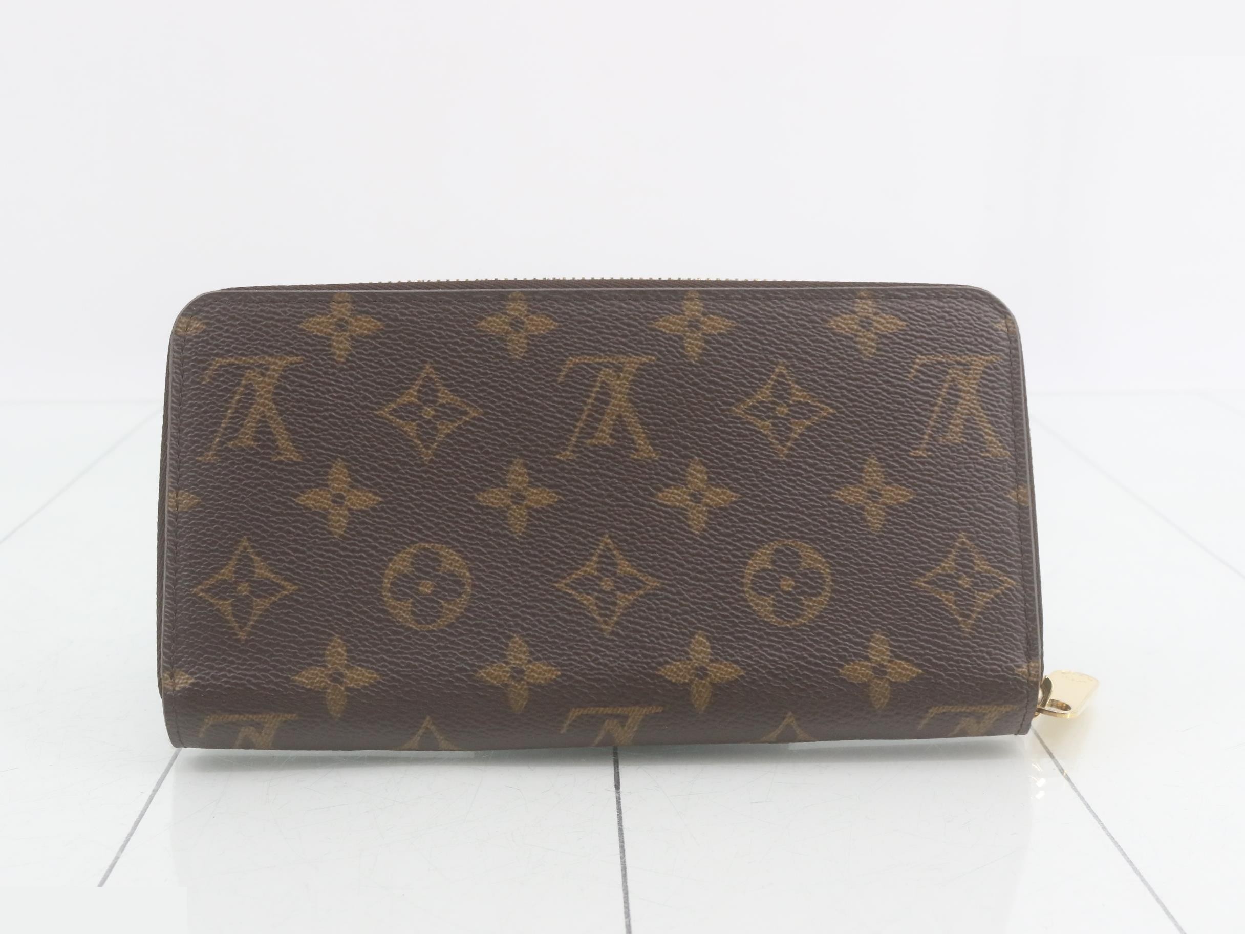 Monogram Zippy Wallet Fuchsia — view 2