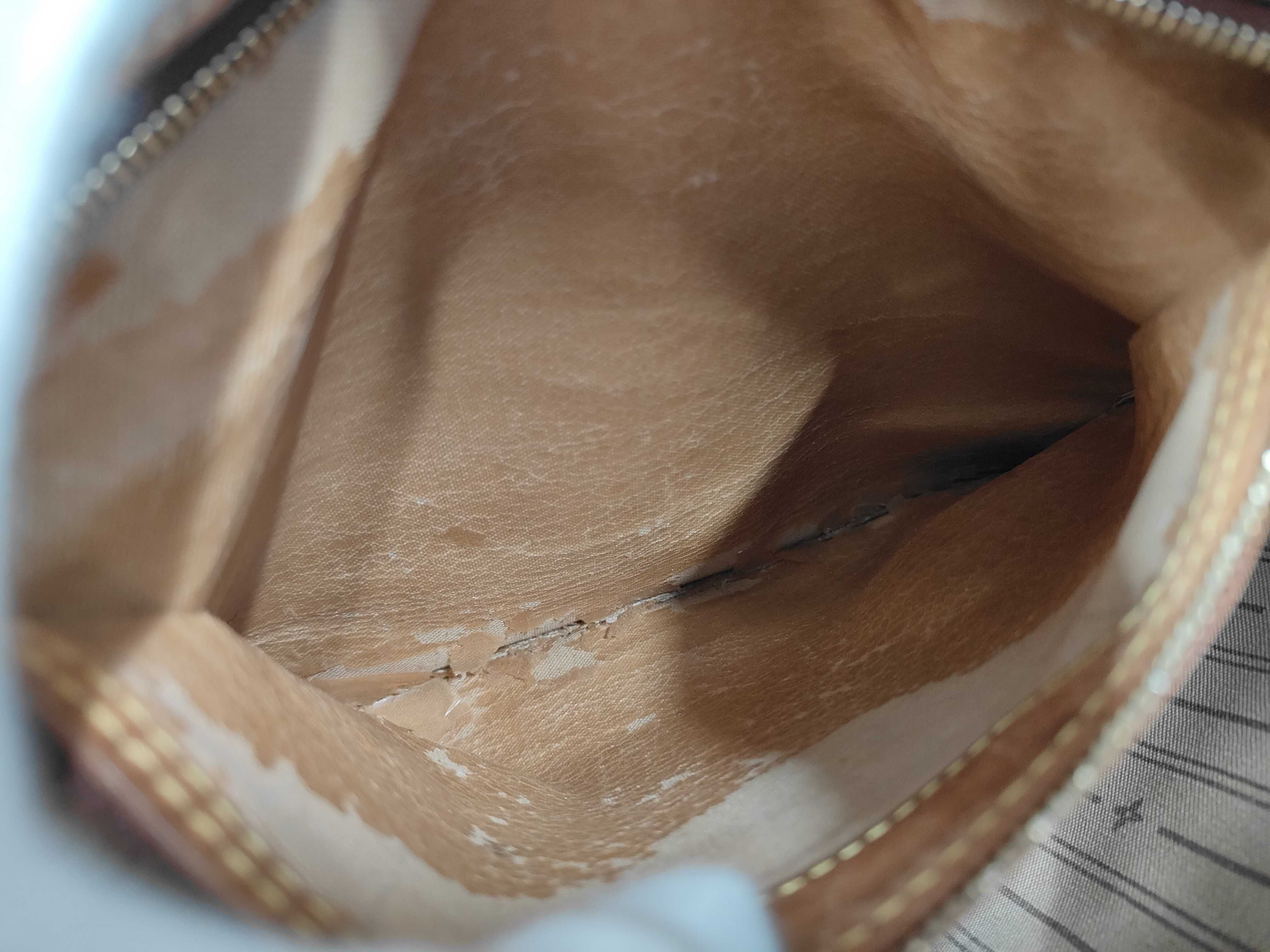 bag, Louis Vuitton Neverfull MM tote bag, Monogram. *Damaged strap. Shoulder bag. — view 10