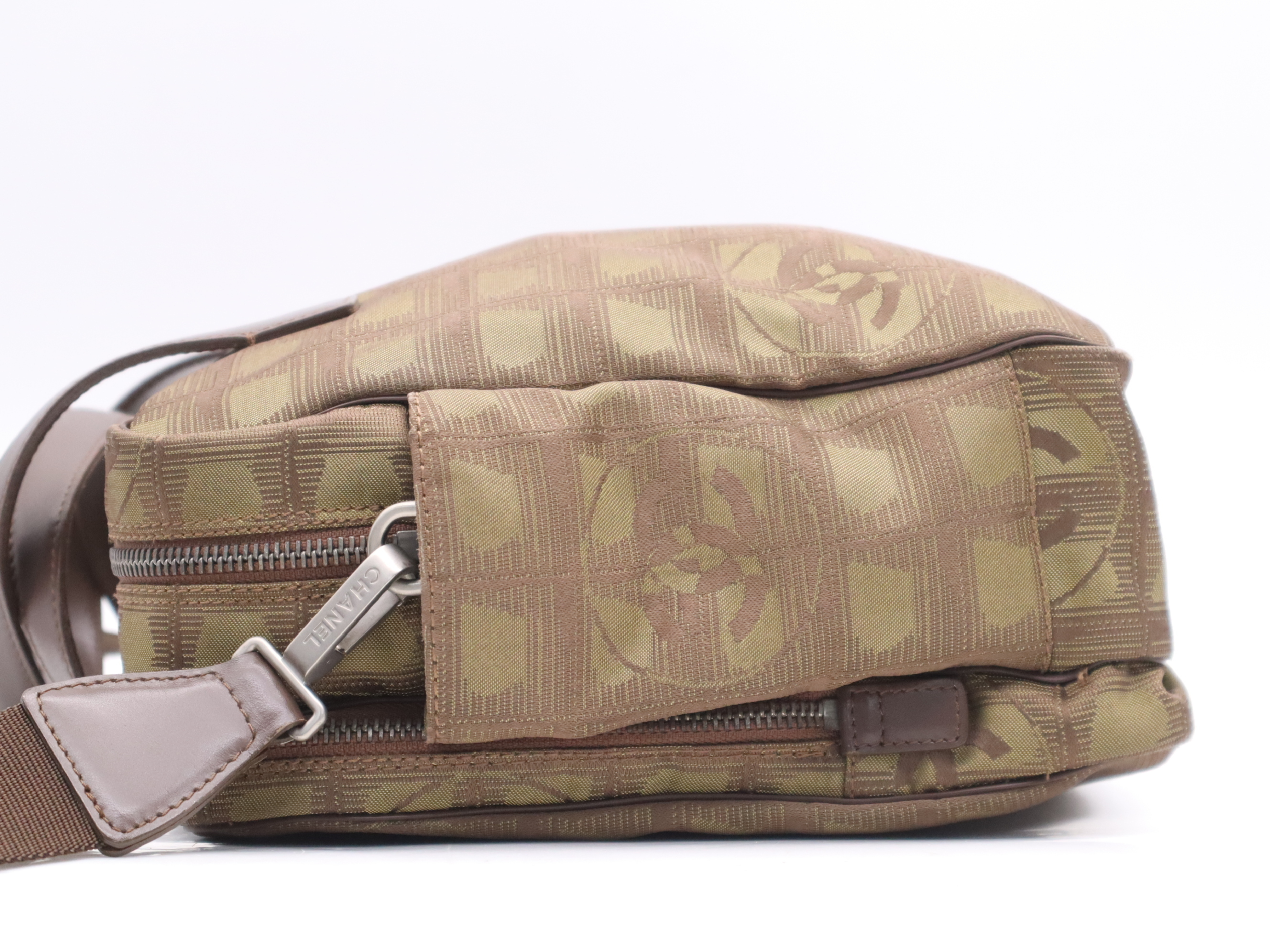 Nylon x Leather New Travel Line Handbag, Khaki, Silver Hardware, with Shoulder Strap, Card, Seal, and Box. — view 3