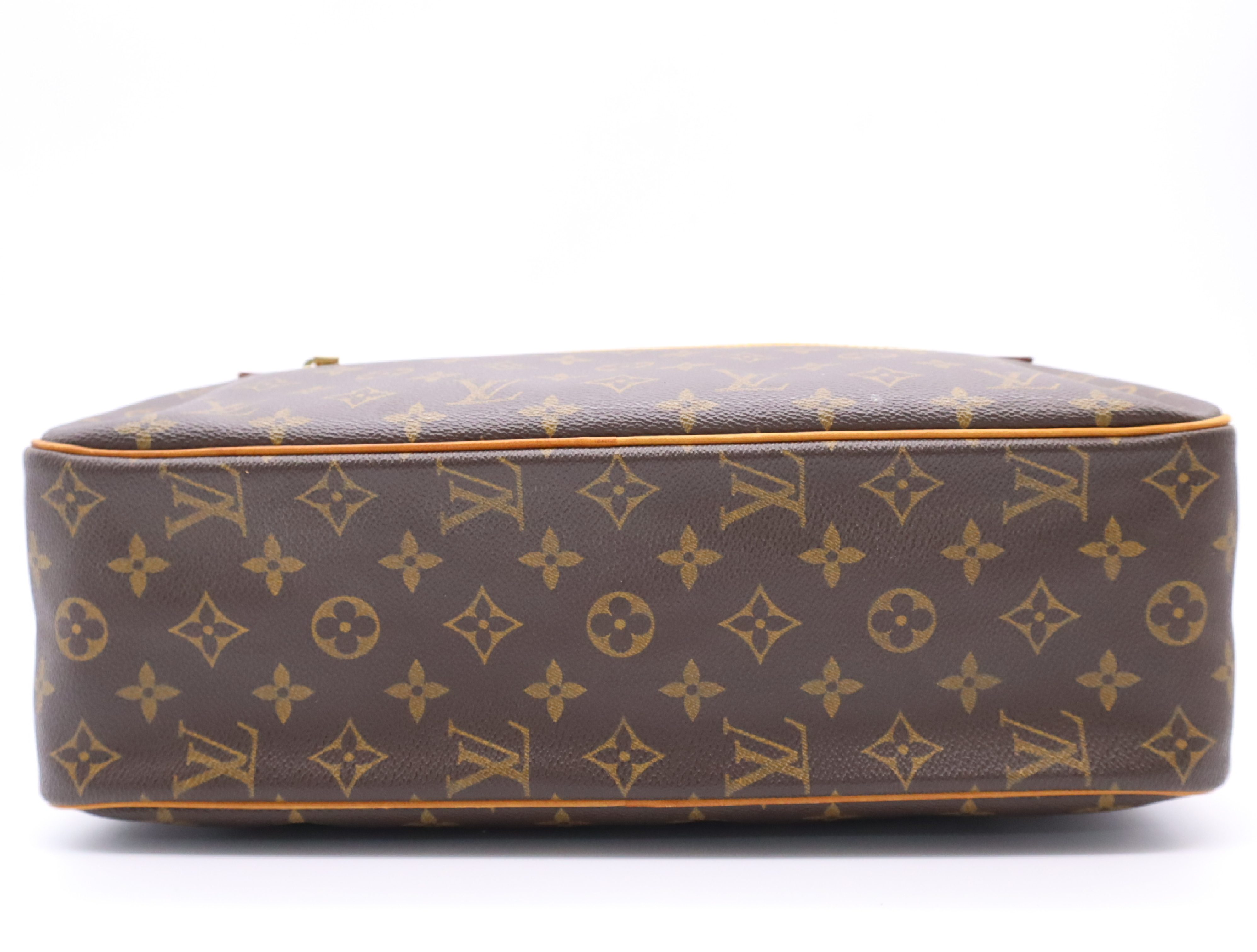 M51181 Monogram Cite GM Shoulder Bag — view 4
